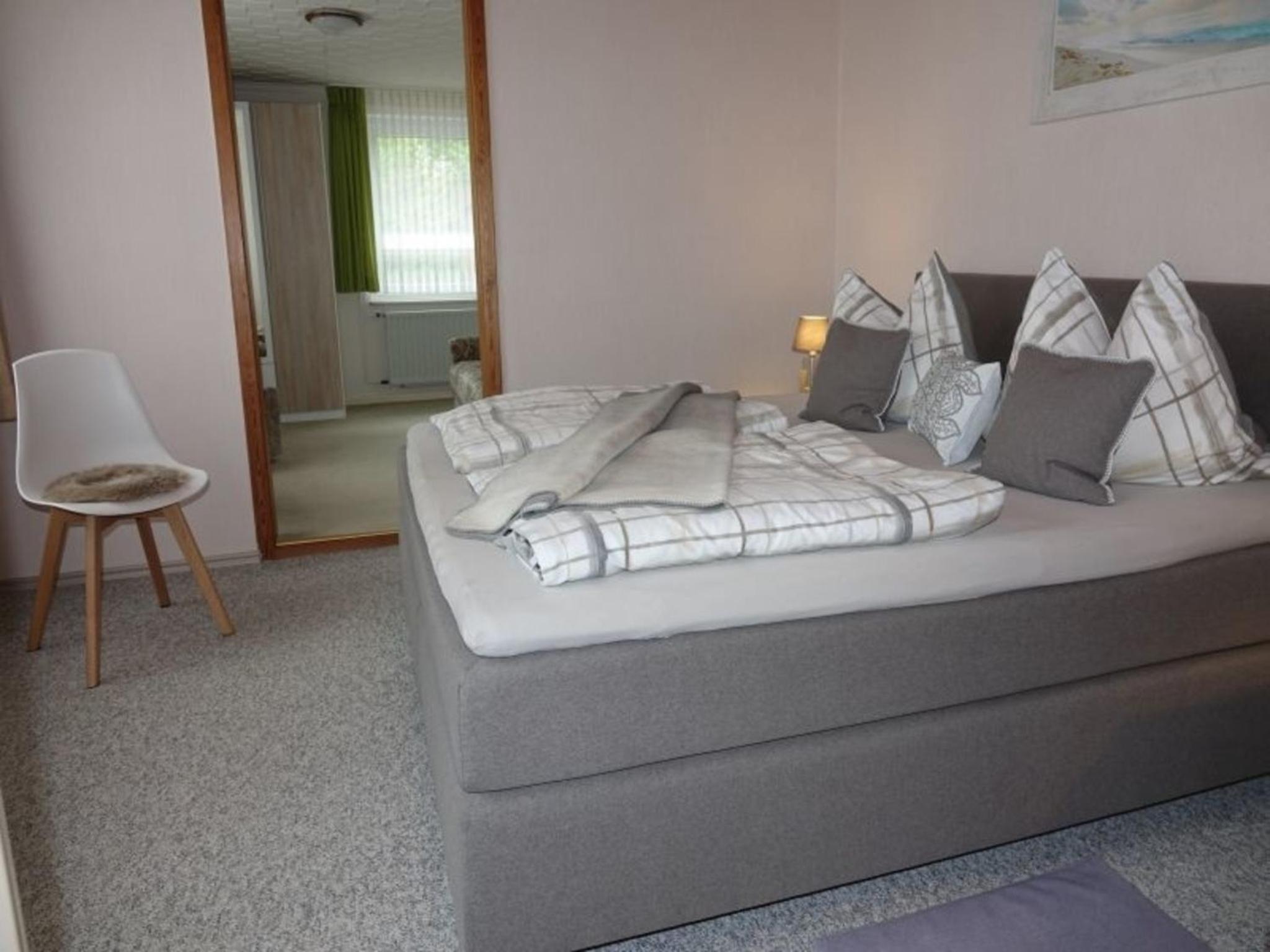 Apartment photo 2