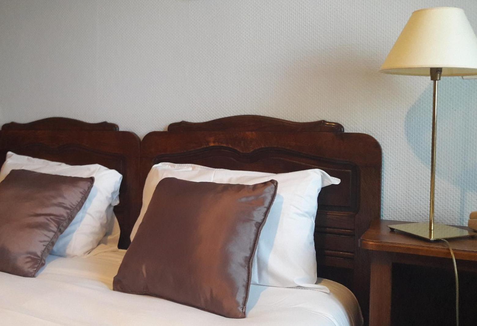 Double Room - Photo 18