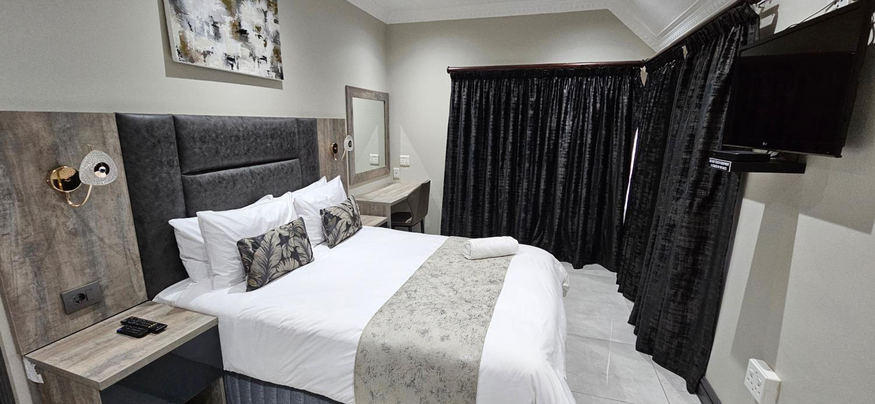 Standard Double Room photo 1