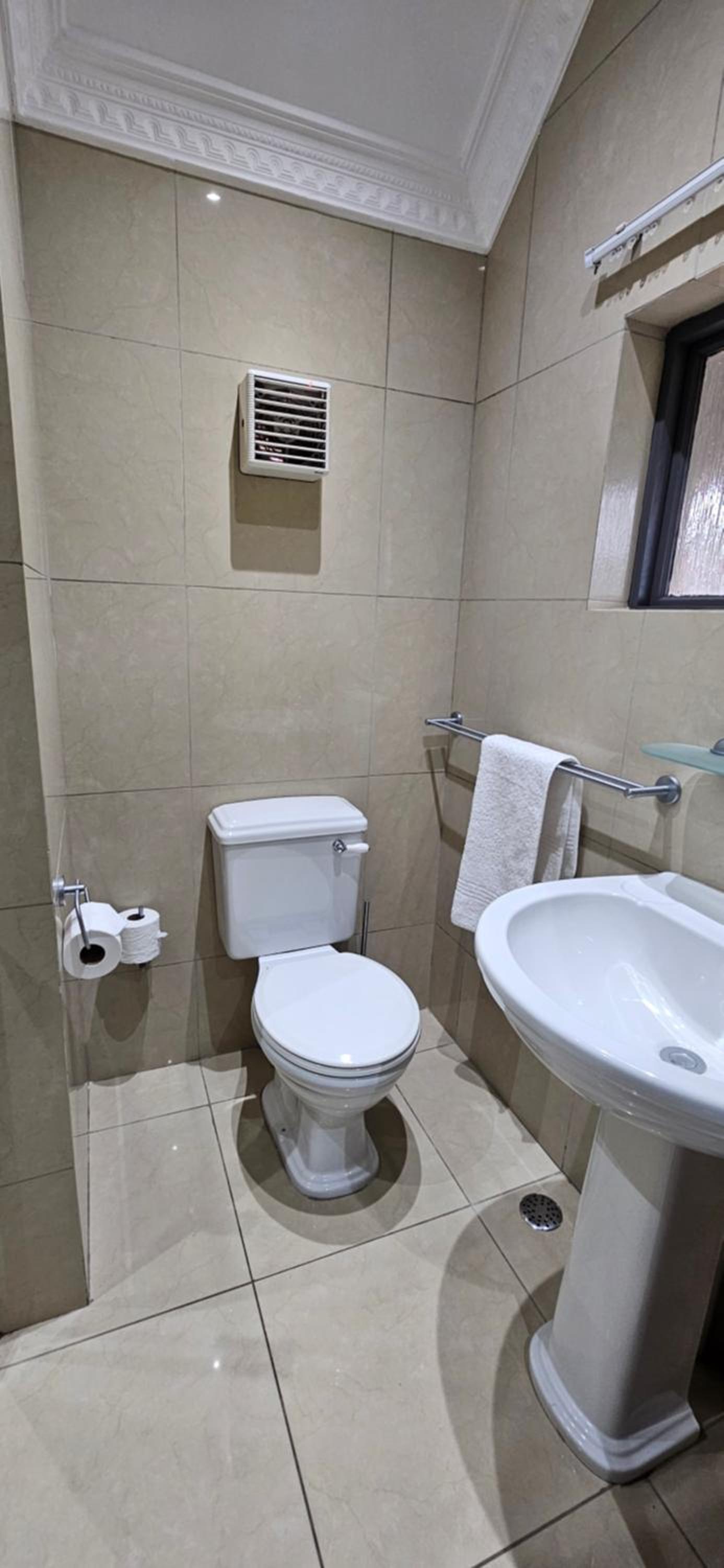 Deluxe Triple Room photo 2