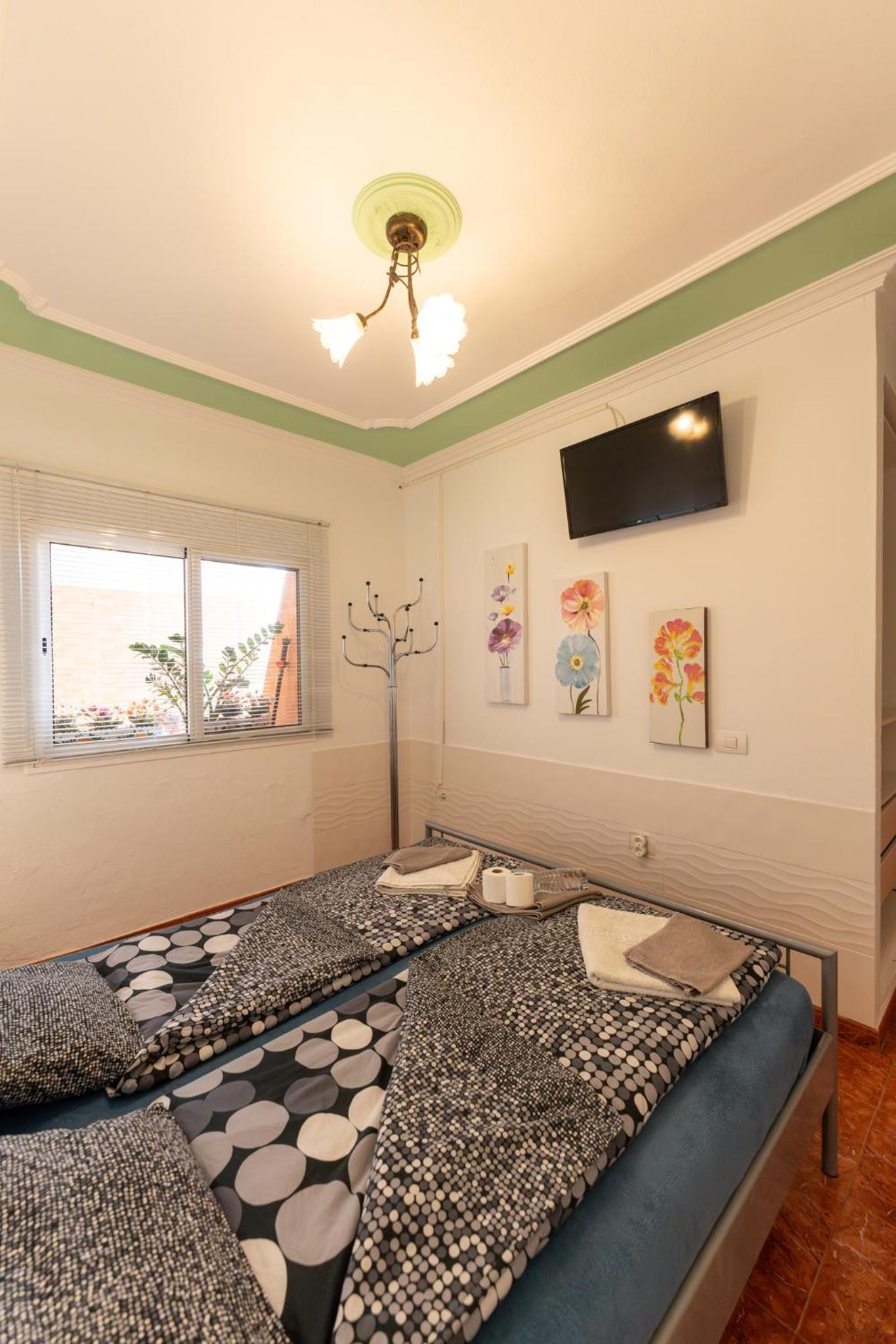 Habitación Doble con Baño Privado