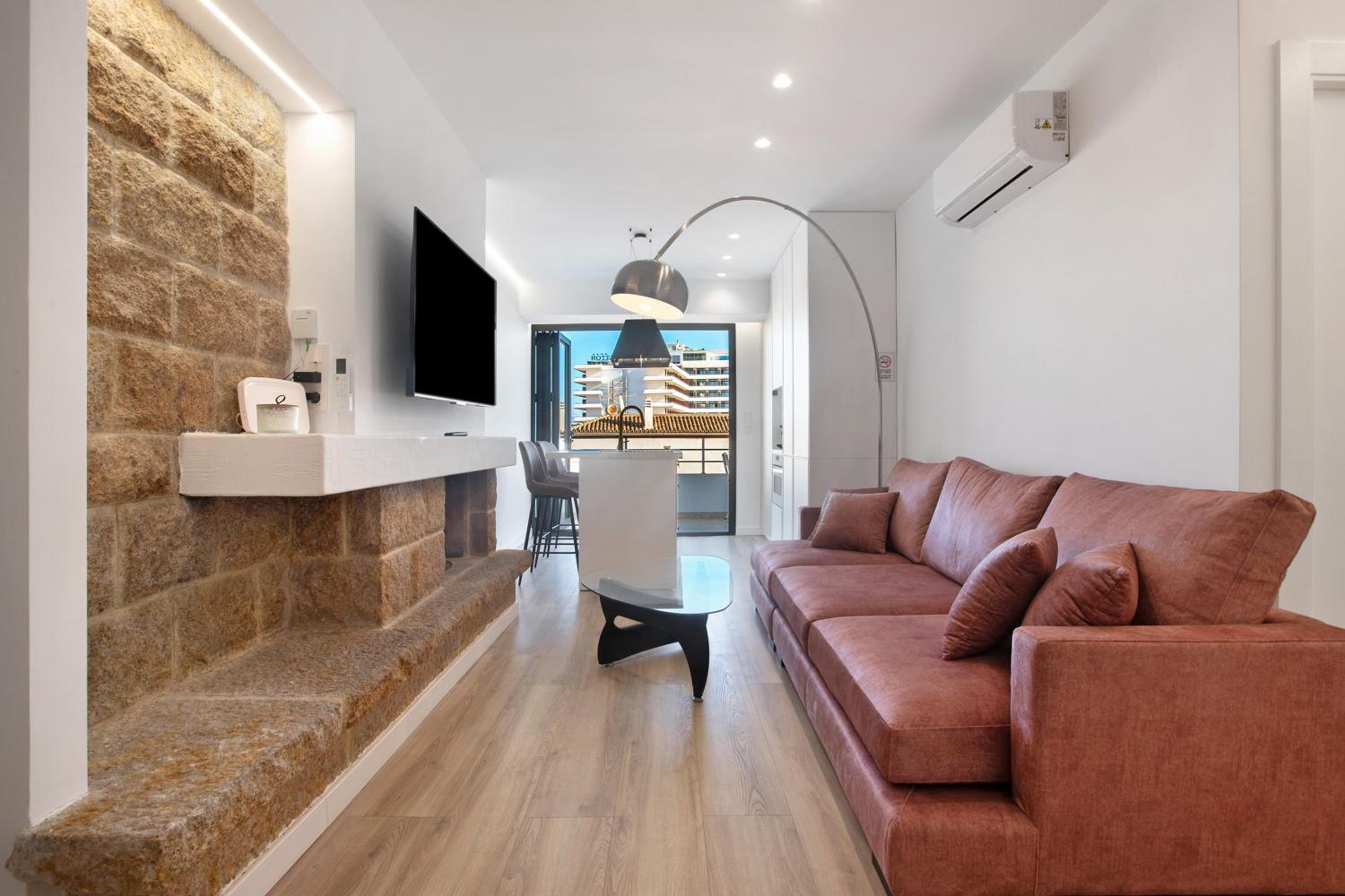 Apartamento de un dormitorio superior con balcón