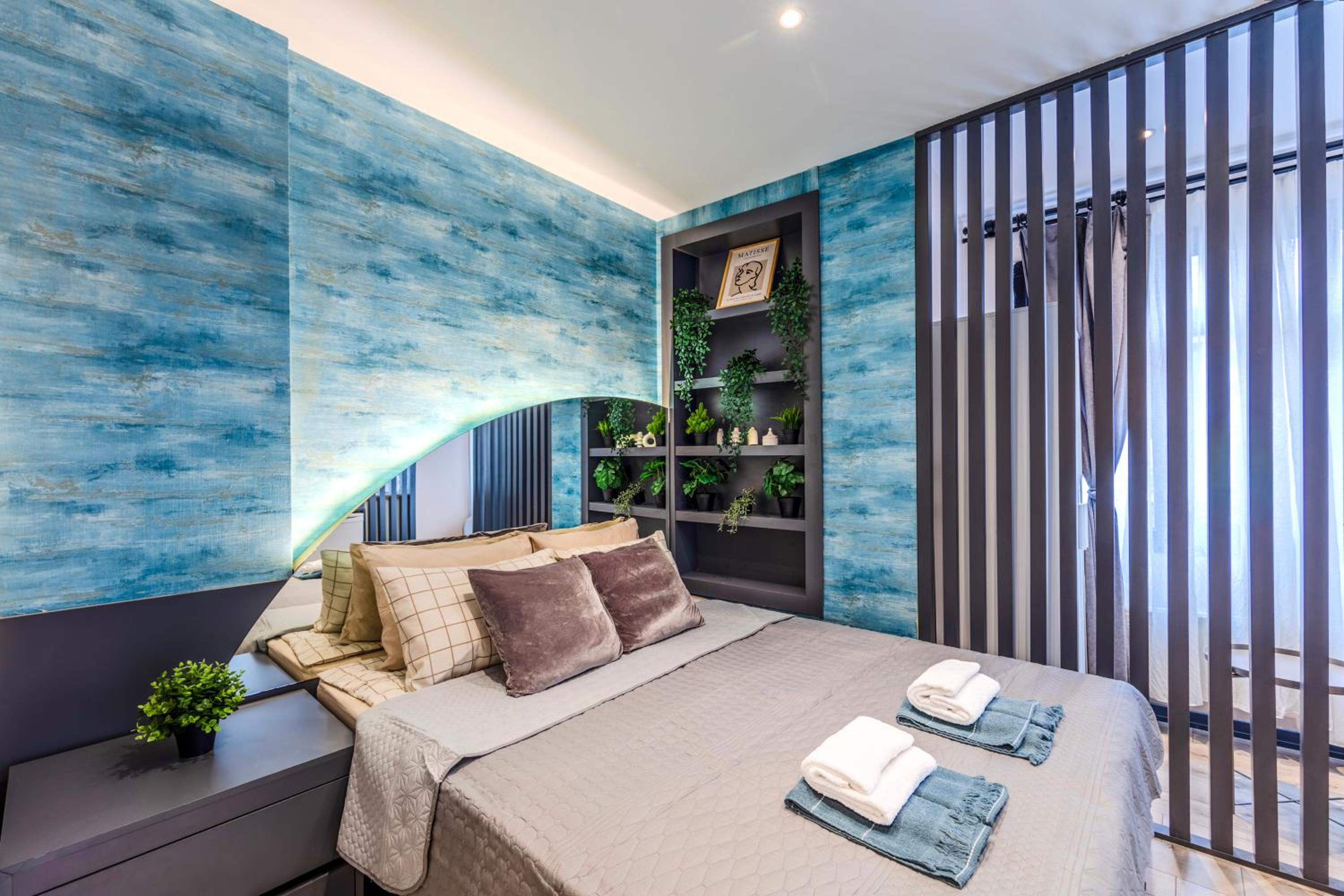 One-Bedroom Apartment With Balcony photo 2