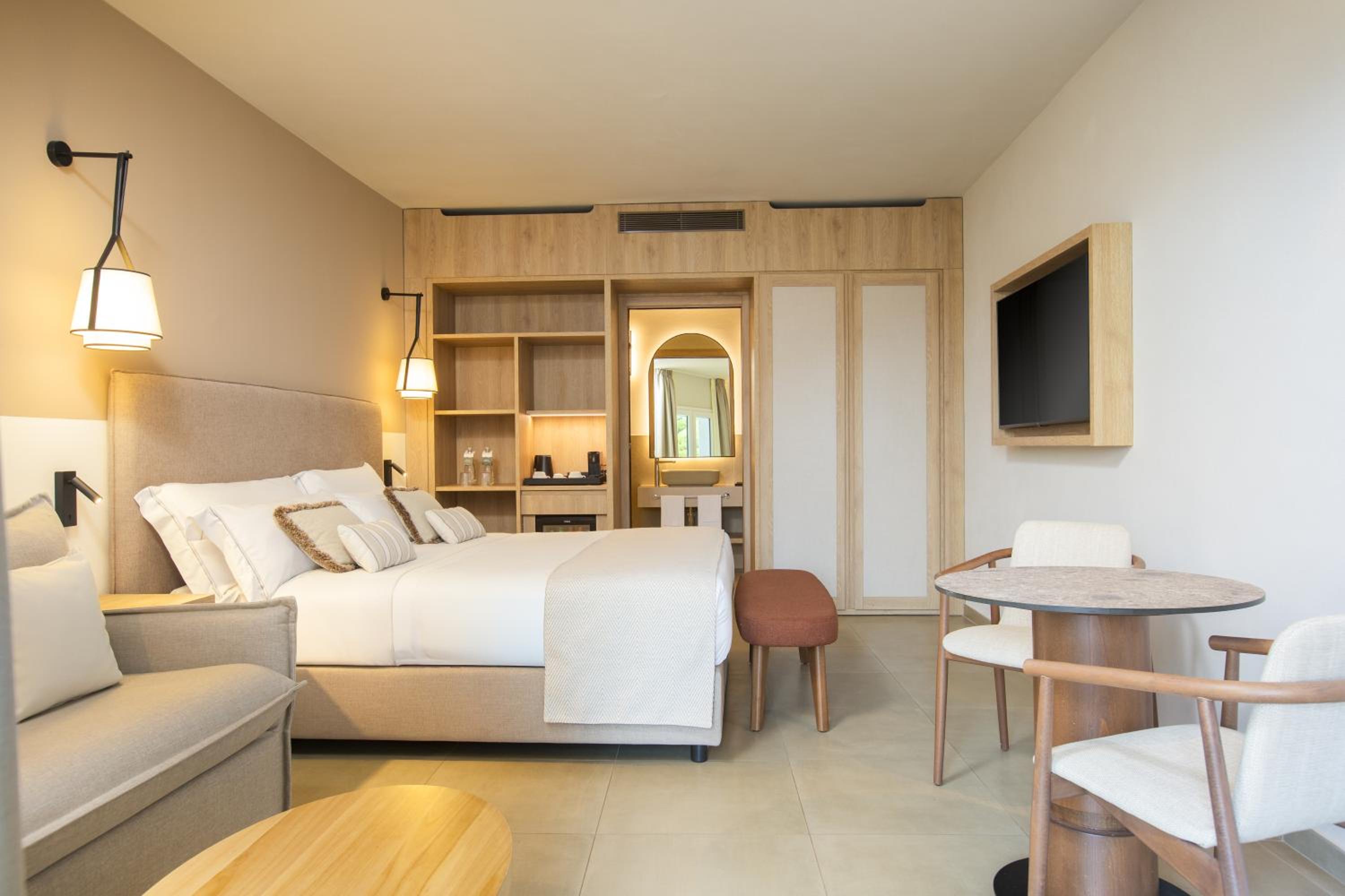 Superior Double or Twin Room