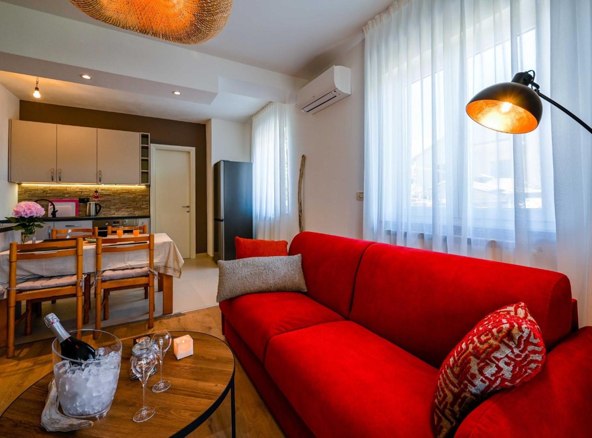 One Bedroom Apartment With Terrace