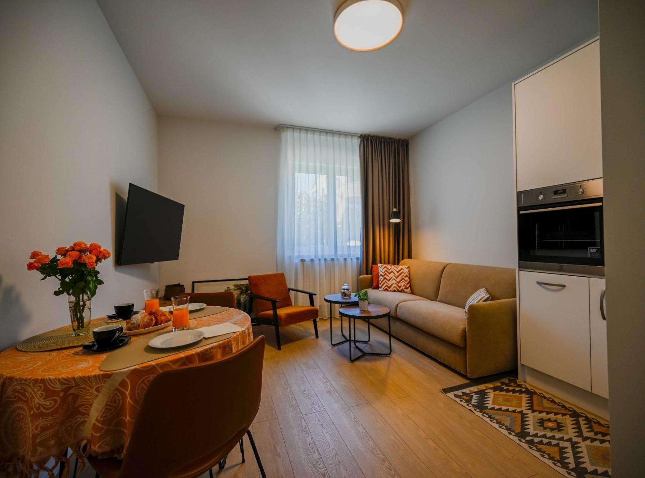 1 Bedroom Apartment With Terrace