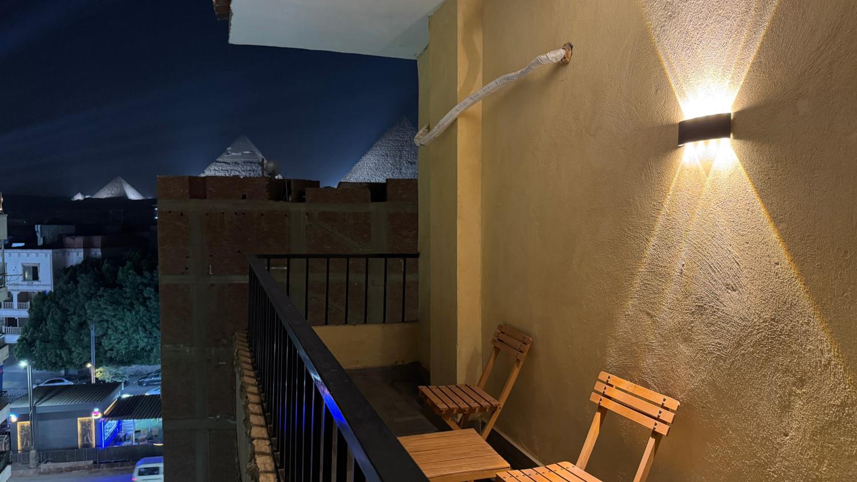 Deluxe Double Room side Pyramids View with Balcony