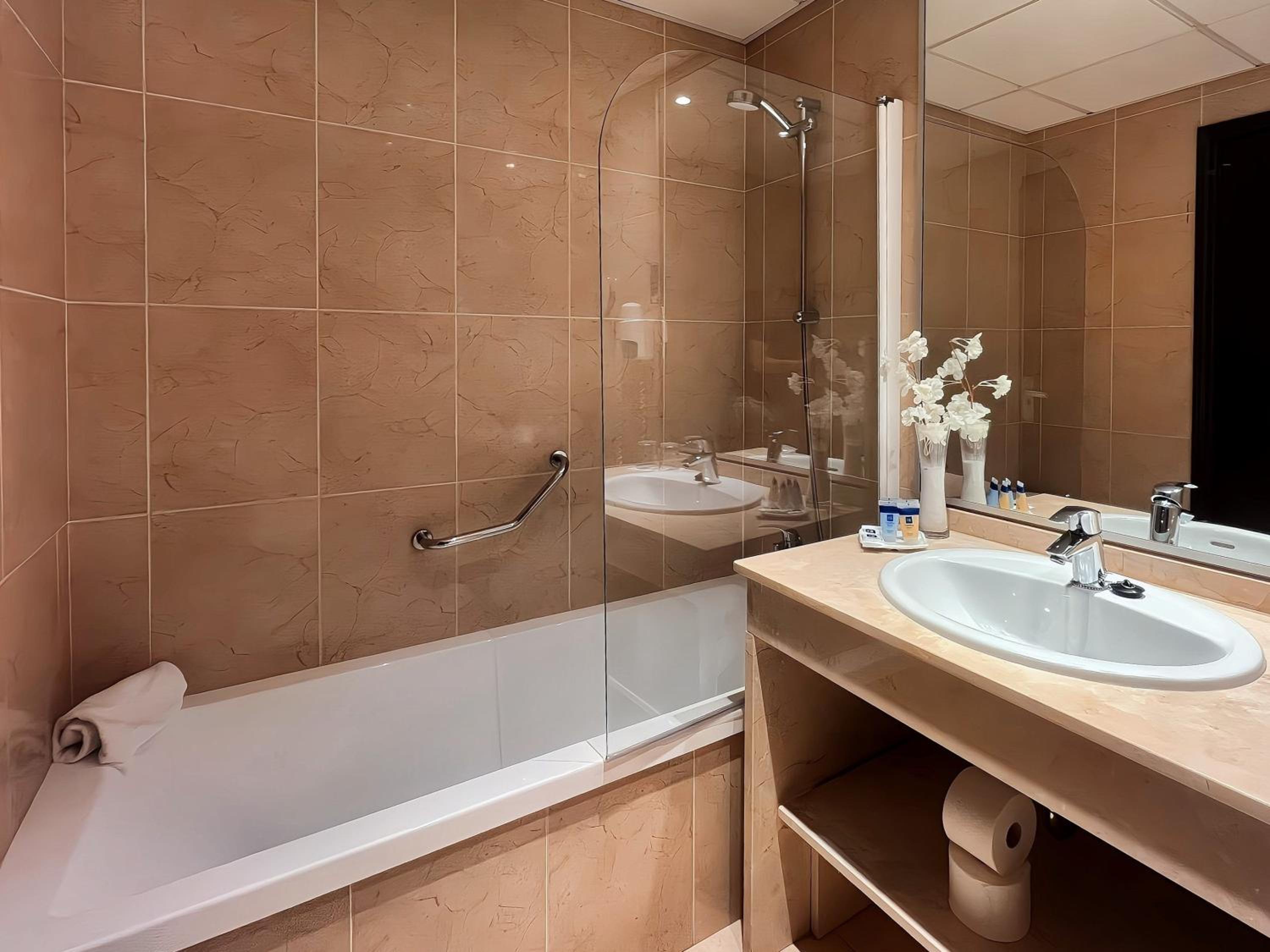 Standard Suite photo 2