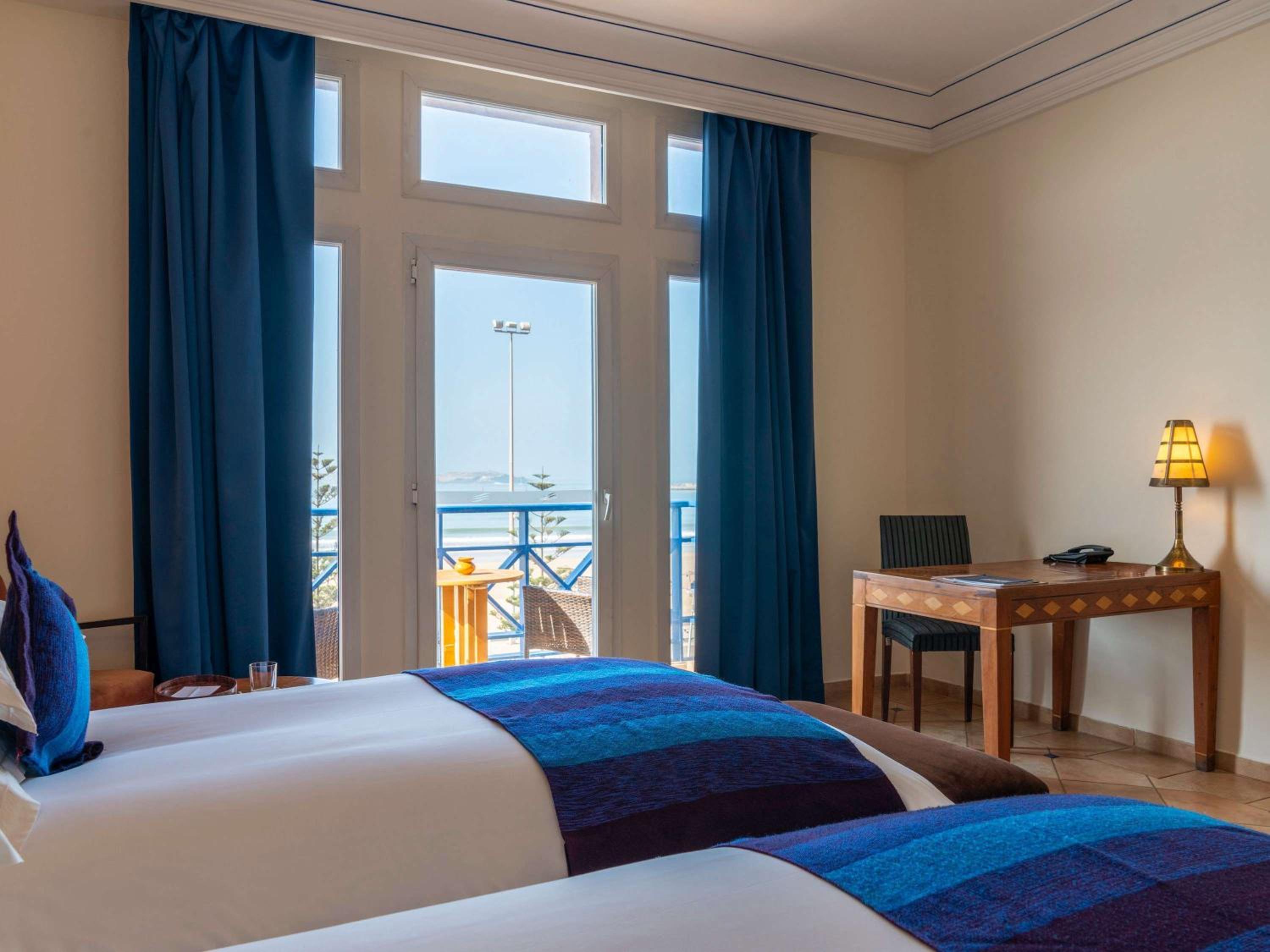 Superior Twin Room with Sea View