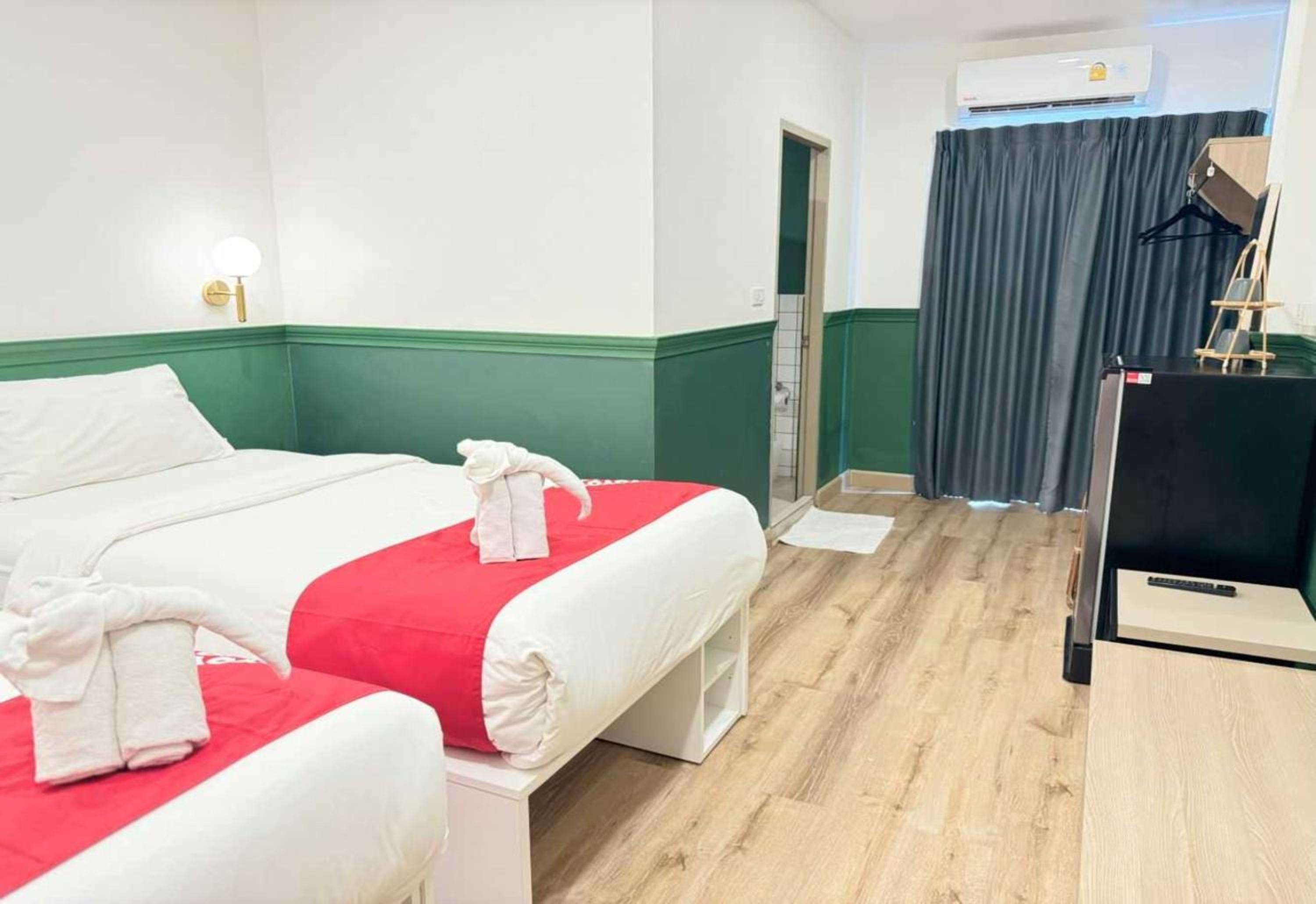 Superior Twin Room - Photo 2
