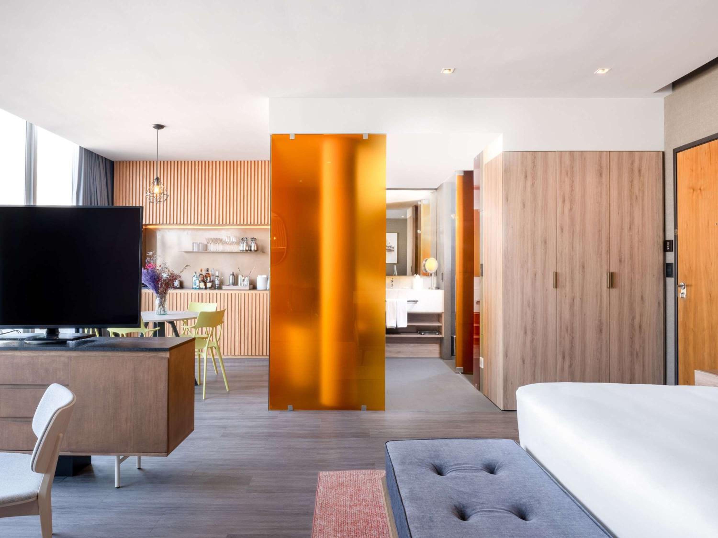 Condesa King Suite with Balcony - Photo 4