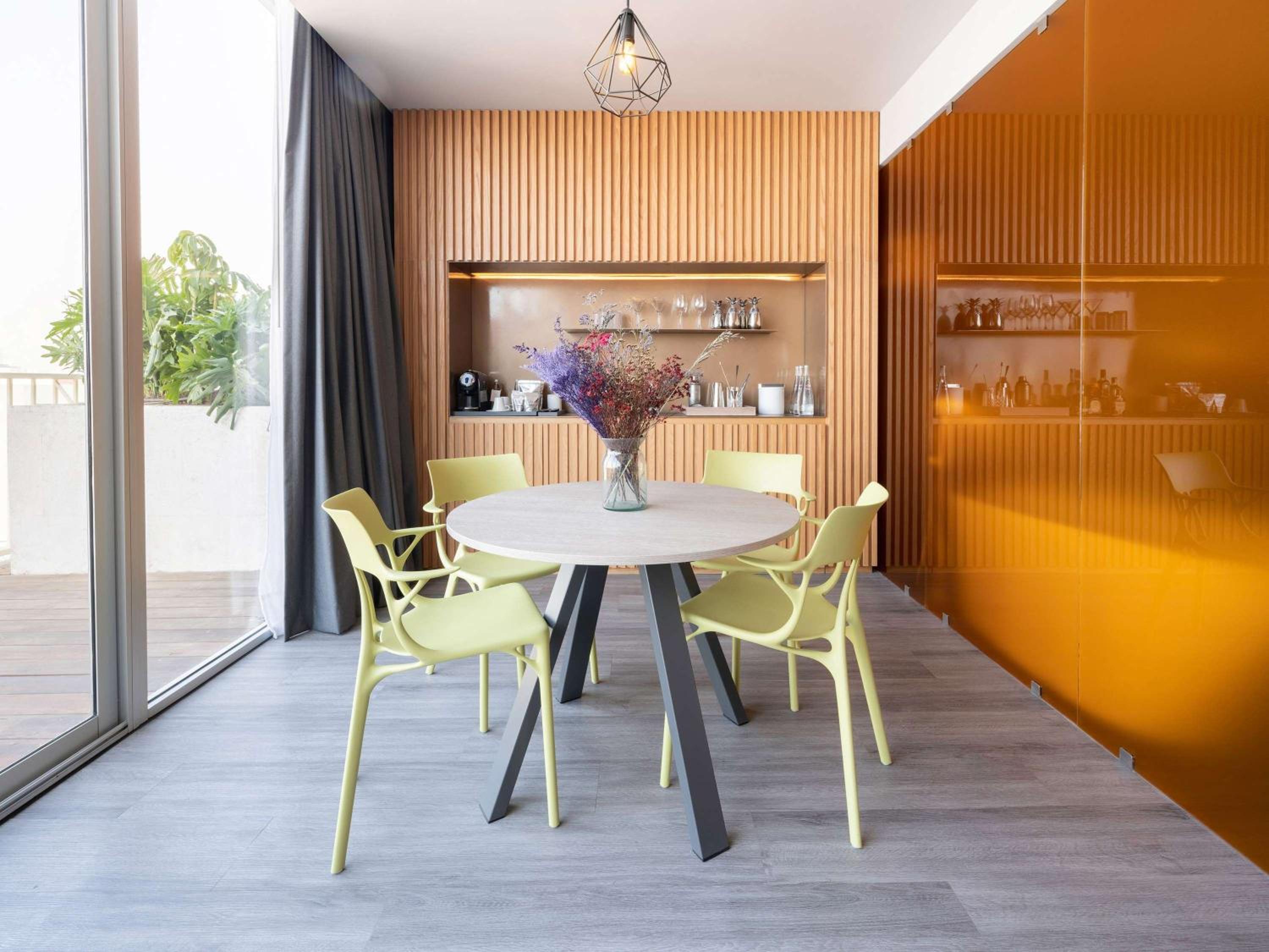 Condesa King Suite with Balcony - Photo 6