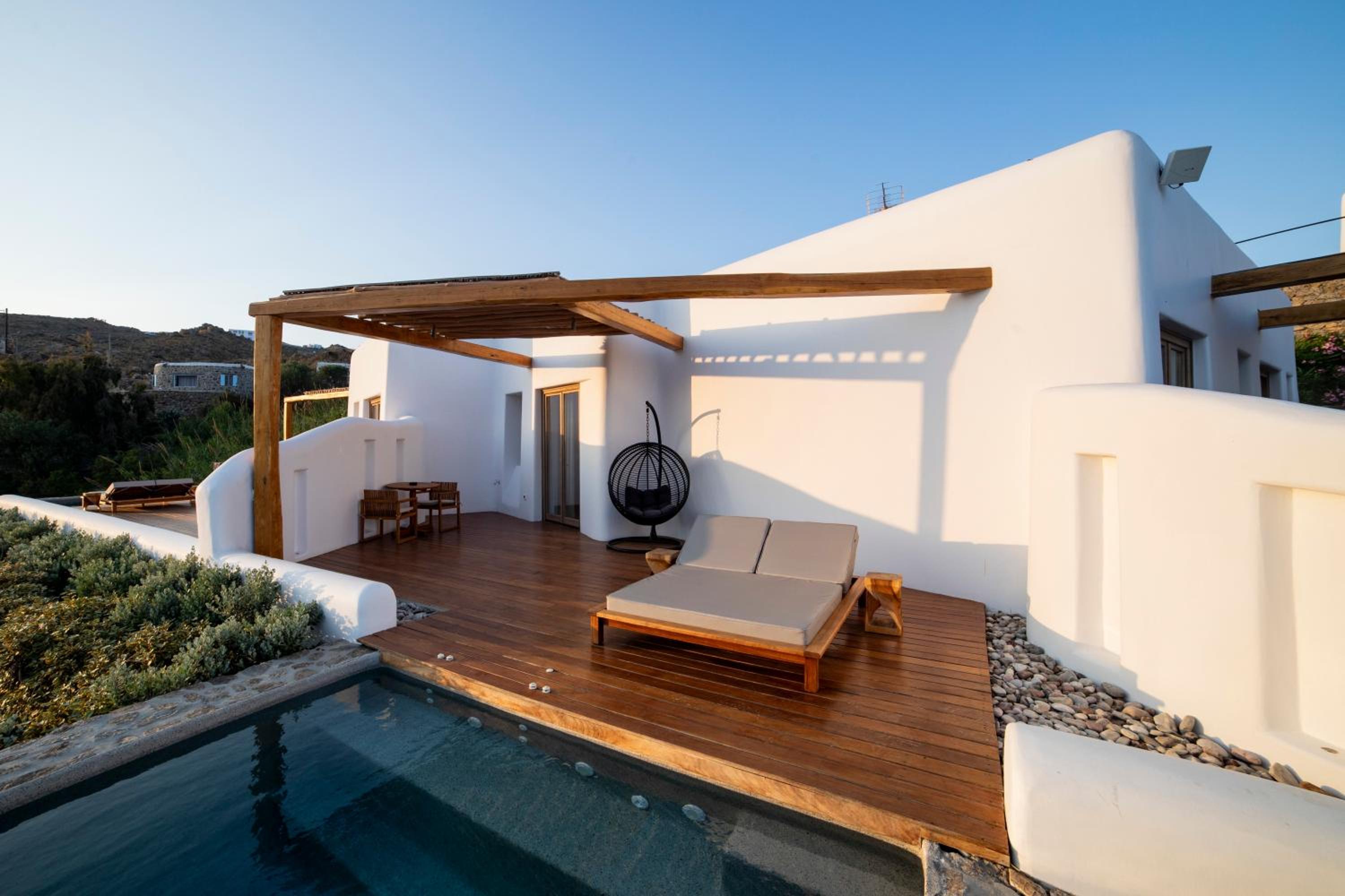 Executive Suite with Private Pool & Sea View - Photo 7