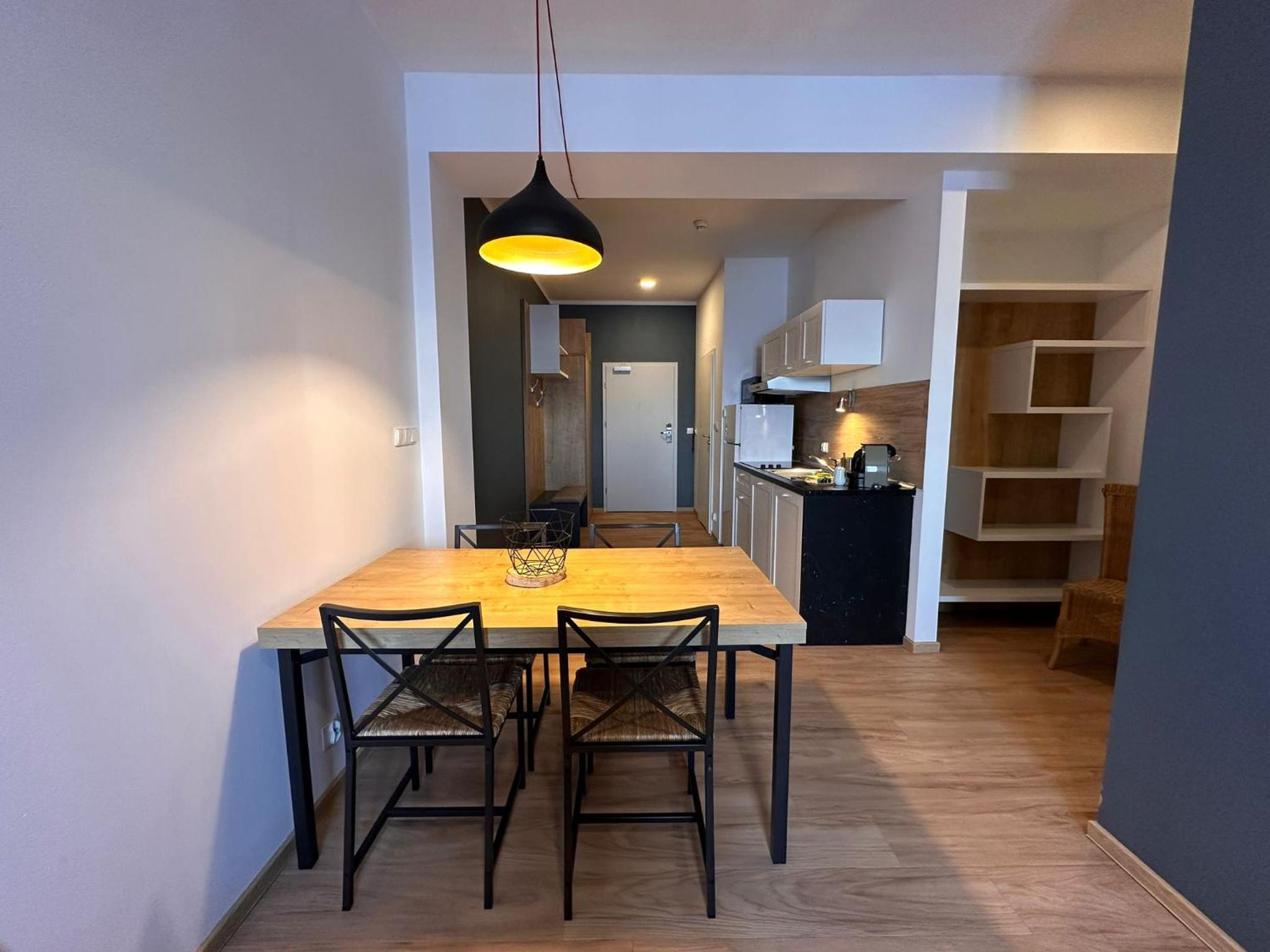 Apartment - Ground Floor - Photo 3