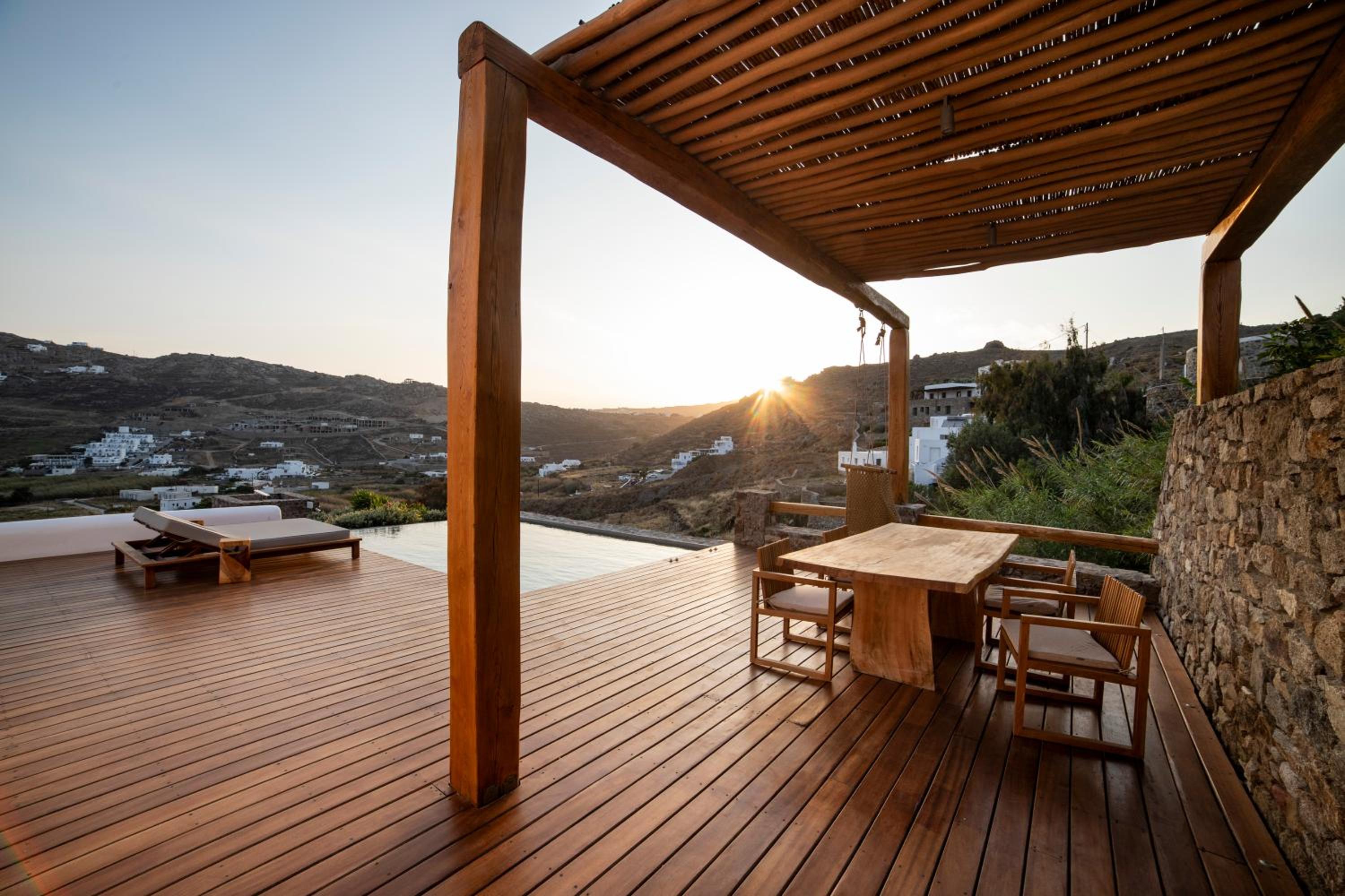 Premium Corner Suite with Private Pool & Sea View - Photo 16