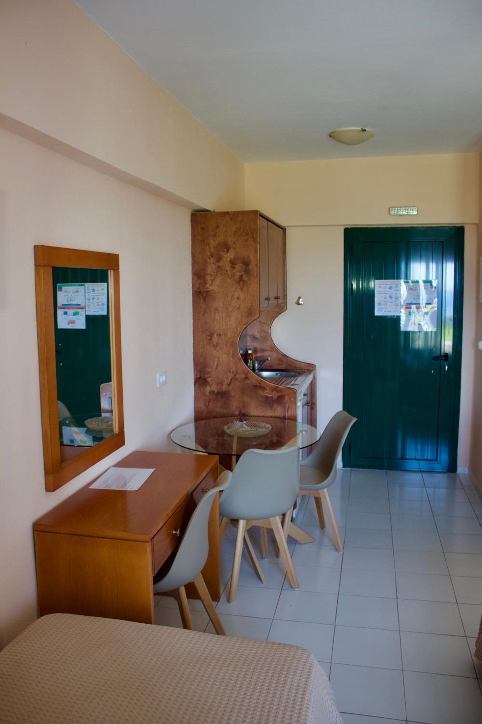 Studio with Sea View