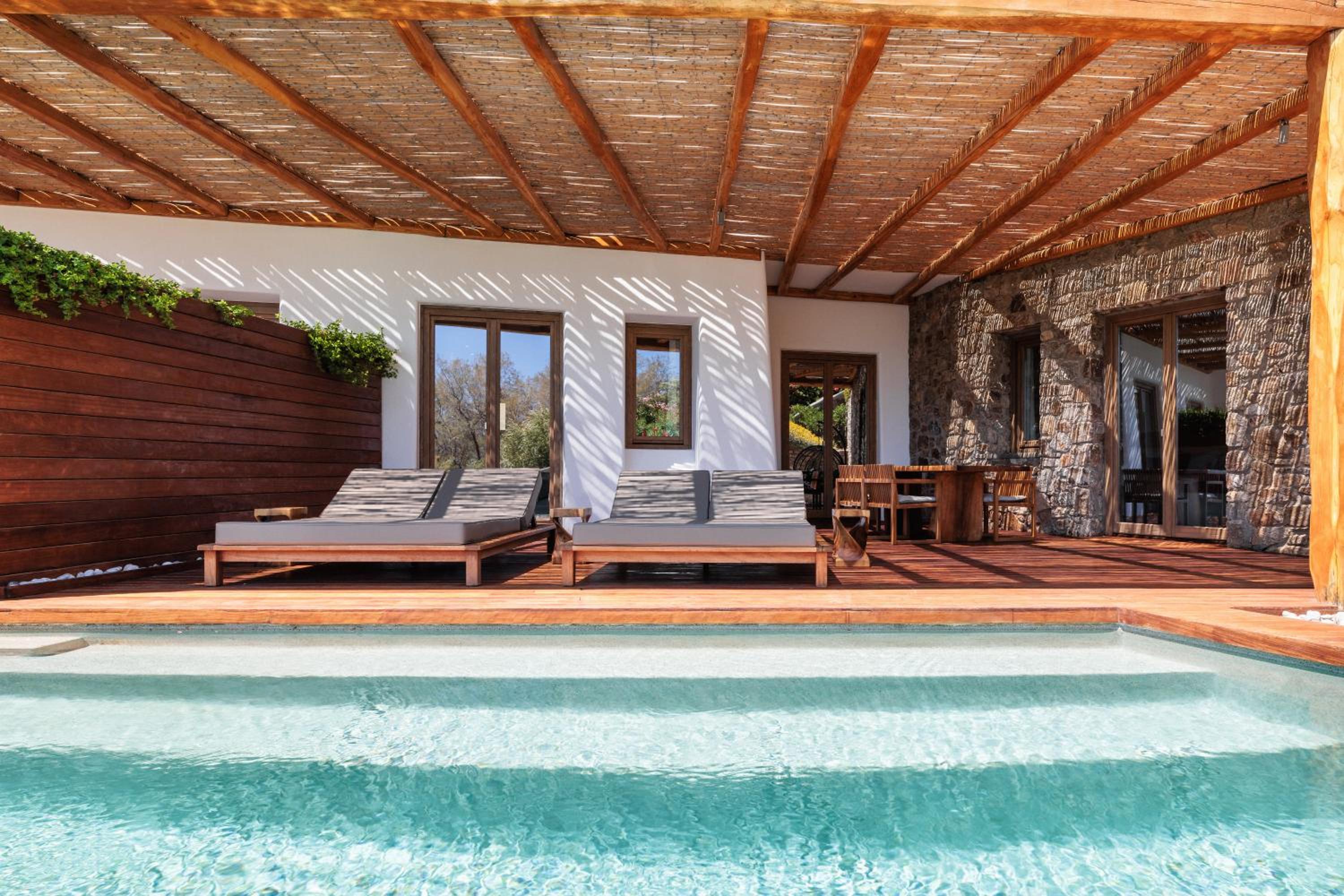 Villa with Private Pool & Sea View - Photo 6