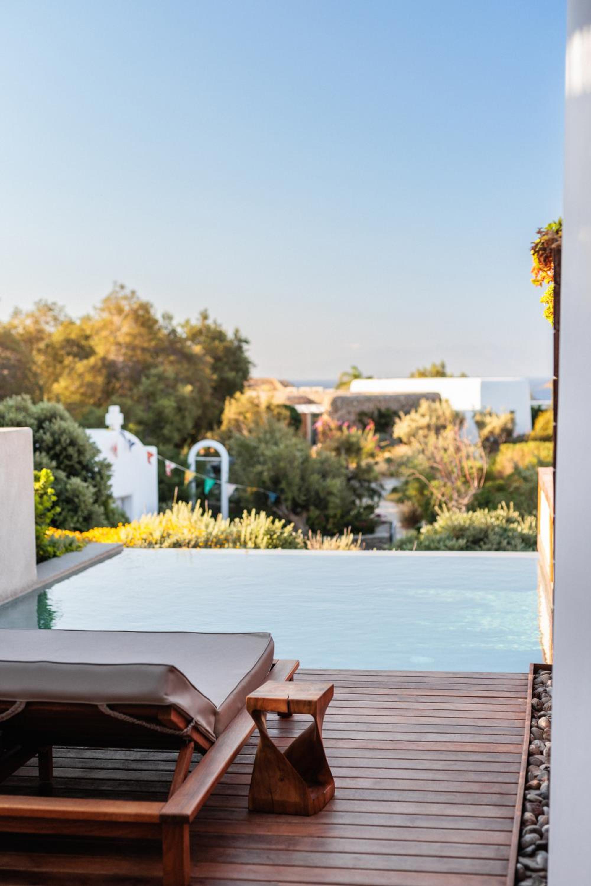 Suite with Private Pool & Sea View - Photo 9