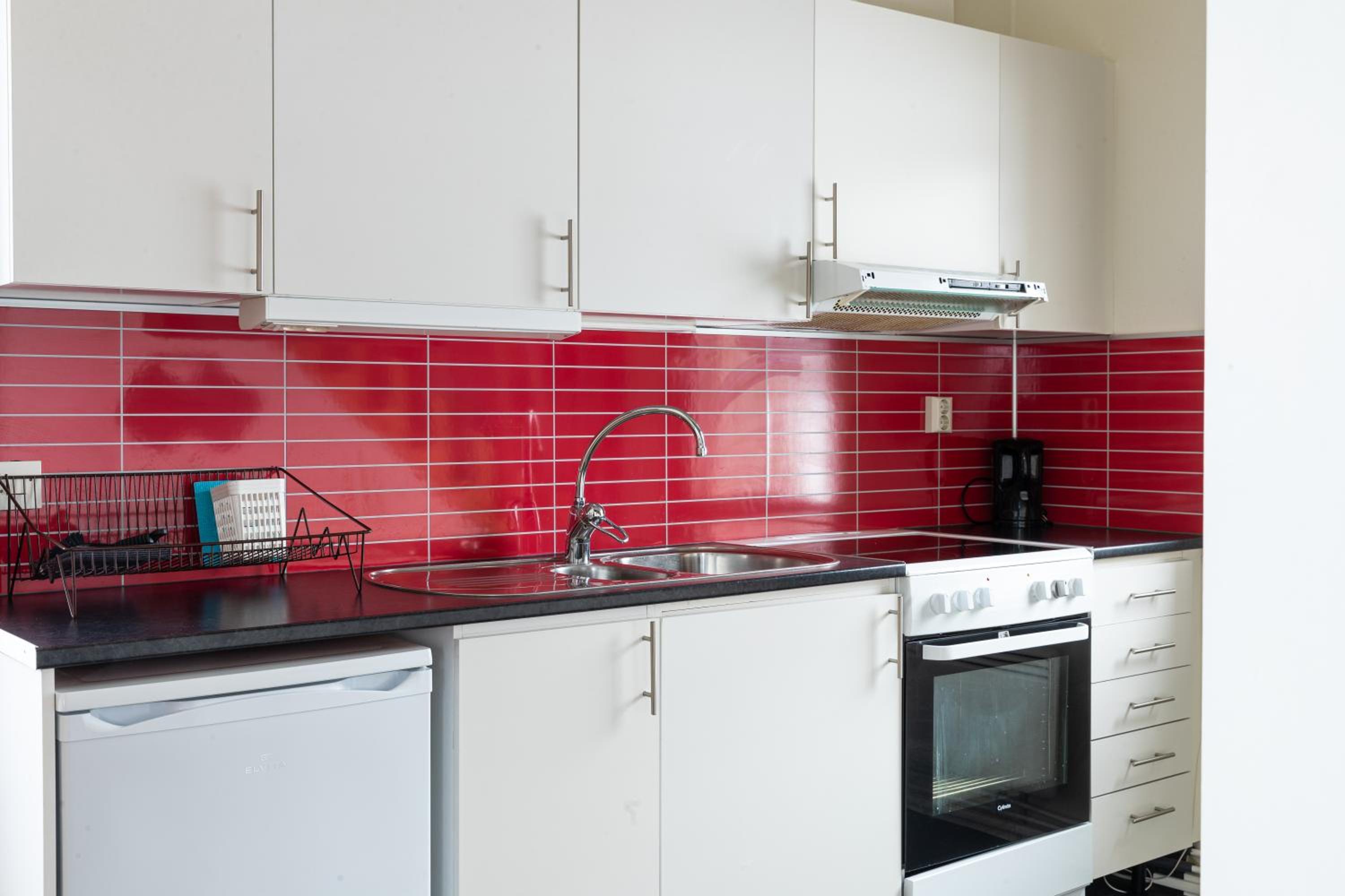 Cottage (1-6 Adults) - Photo 4
