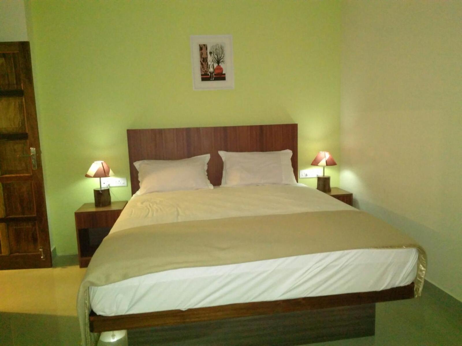 Deluxe Double Room with Sea View - Photo 3