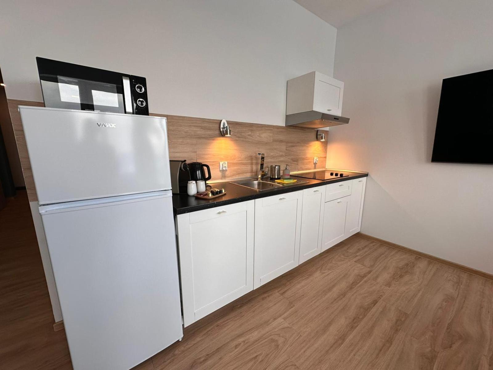 Deluxe Apartment - Photo 3