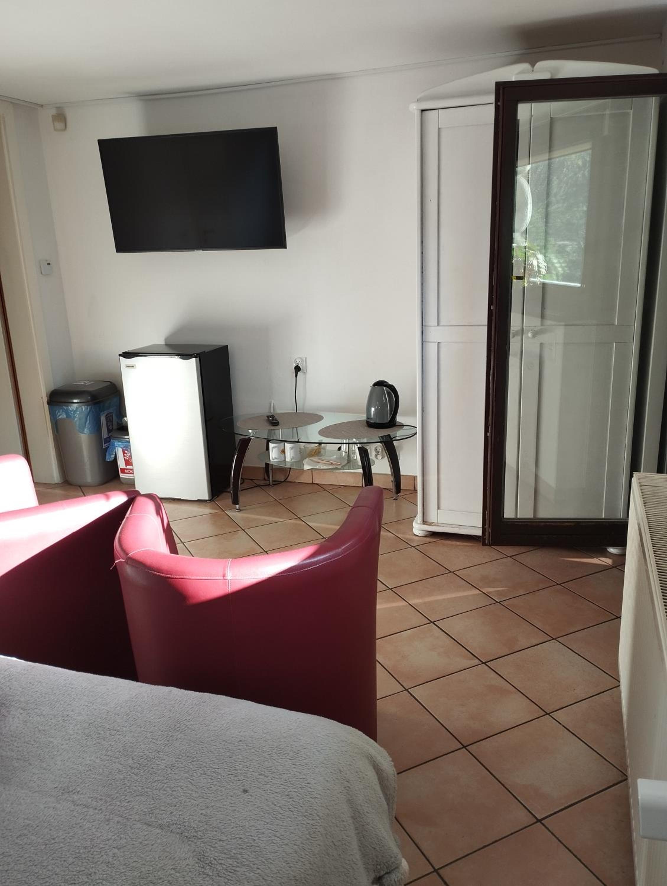 Double Room with Garden View - Photo 1
