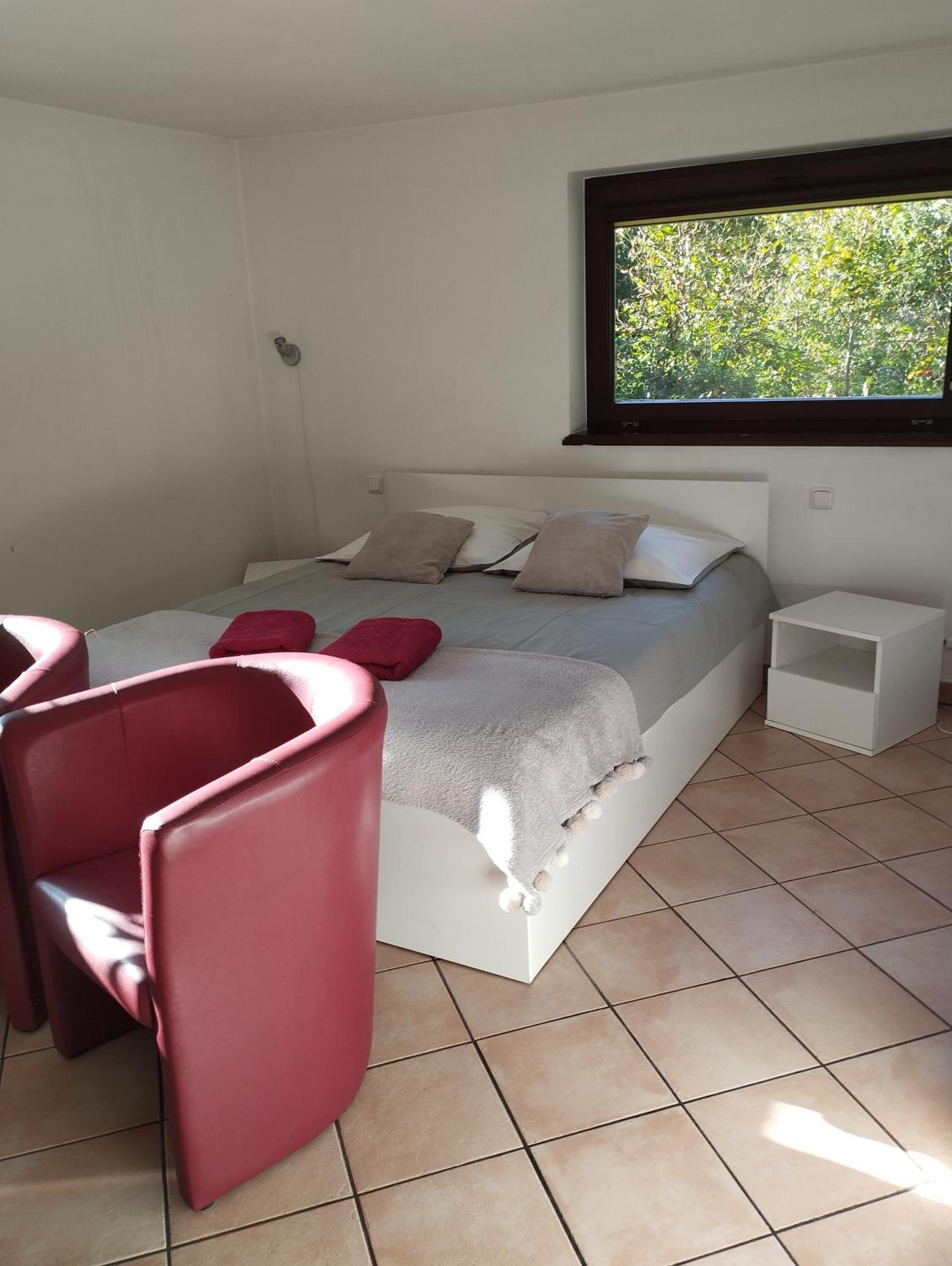 Double Room with Garden View - Photo 5