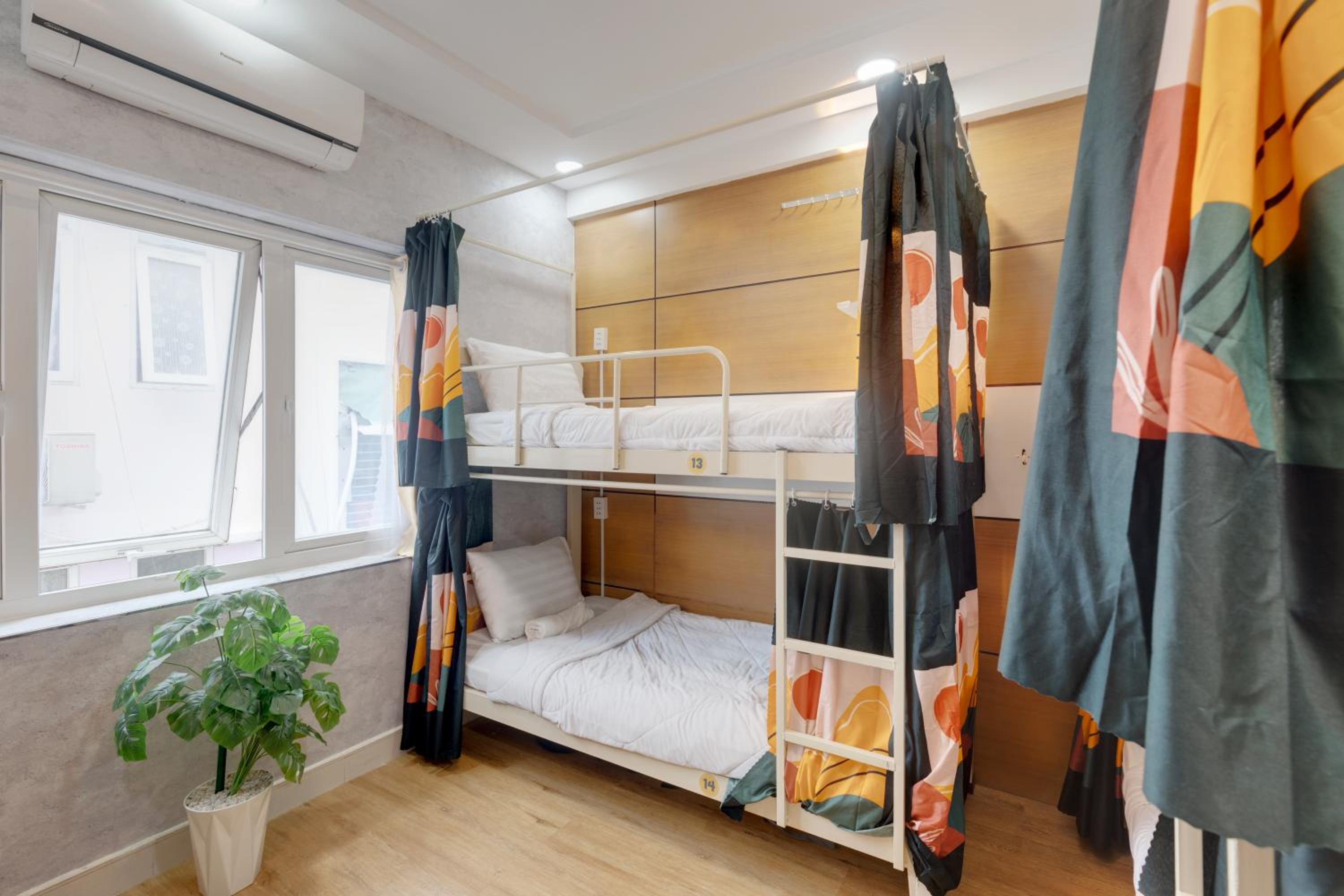 Bed in 6-Bed Mixed Dormitory Room photo 3