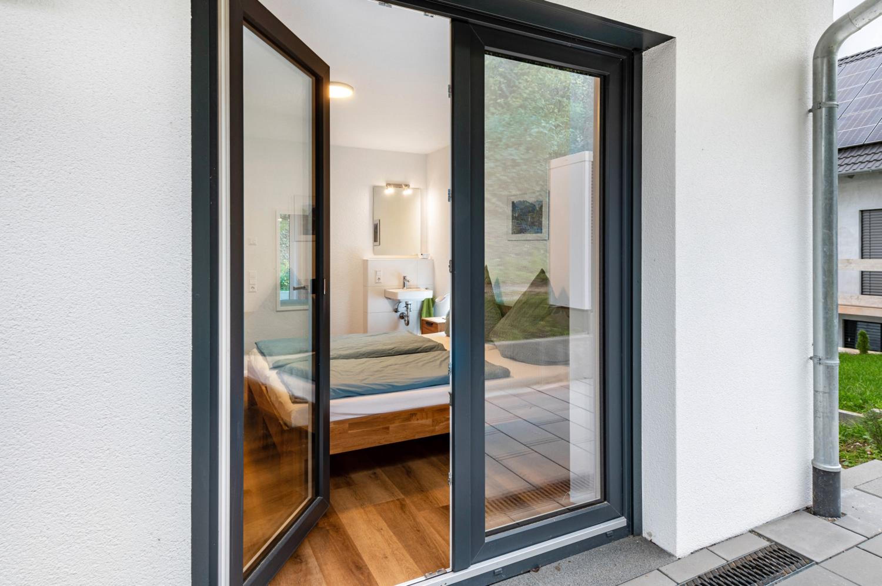 Superior One-Bedroom Apartment with Balcony photo 2
