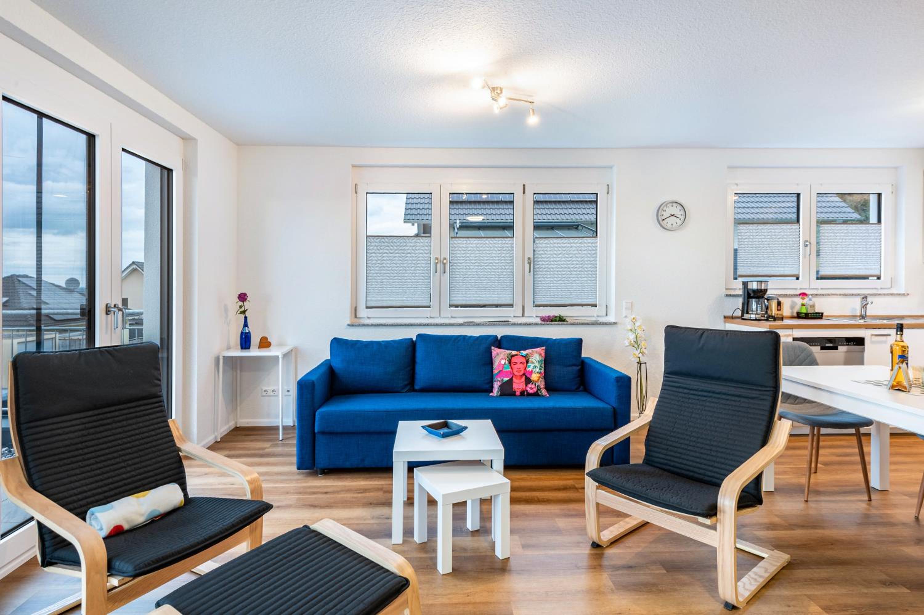 Superior One-Bedroom Apartment with Balcony