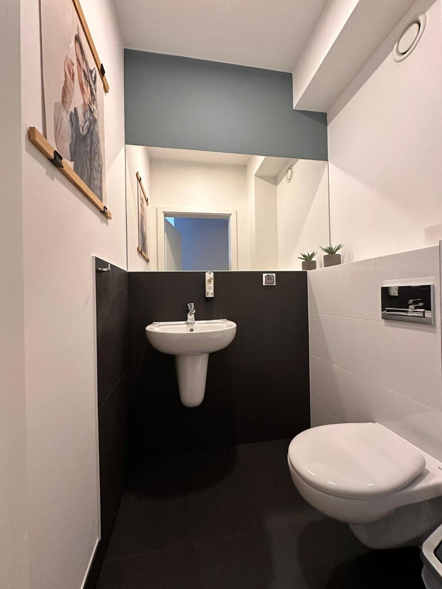 Apartment - Photo 2