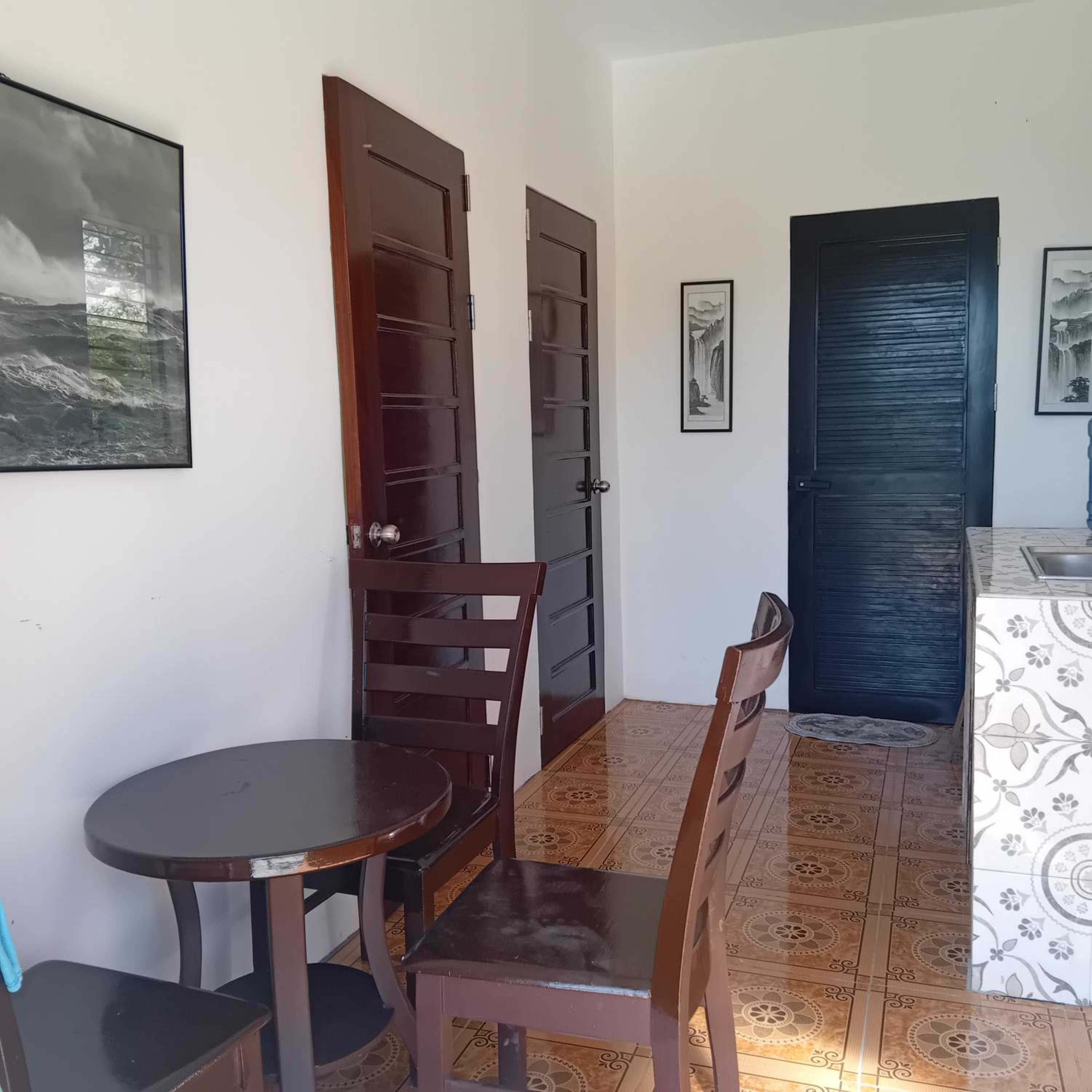 Deluxe King Room photo 2