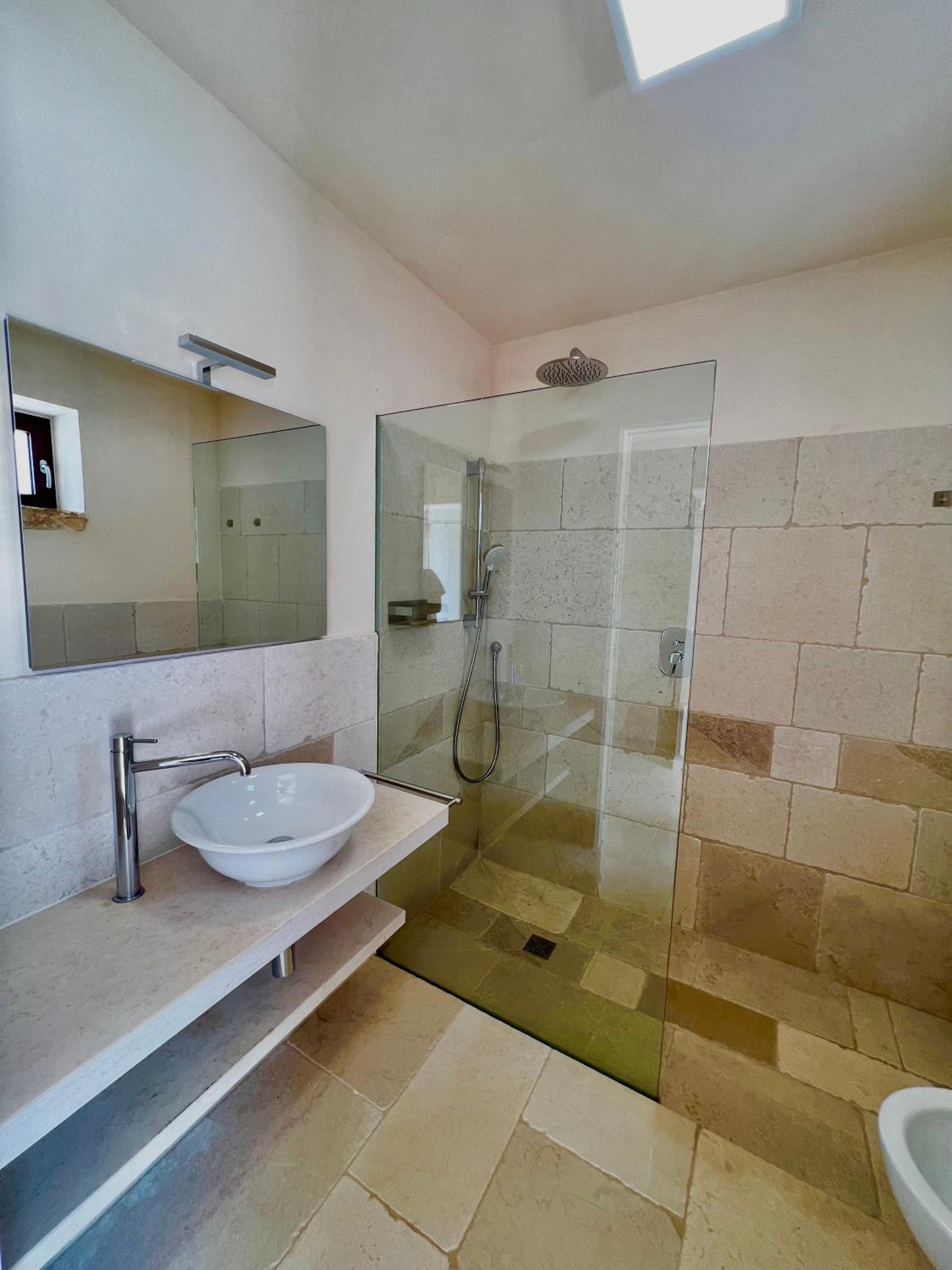 Three-Bedroom Vacation Home  photo 2