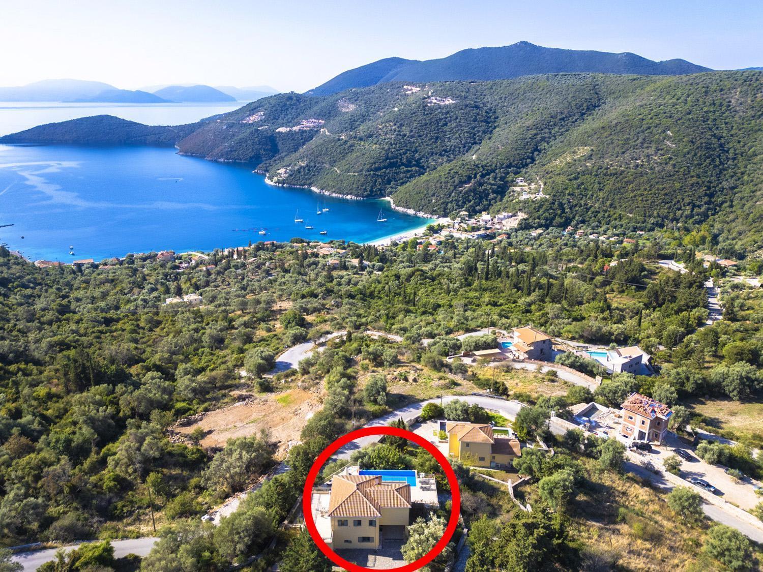 Villa photo 3