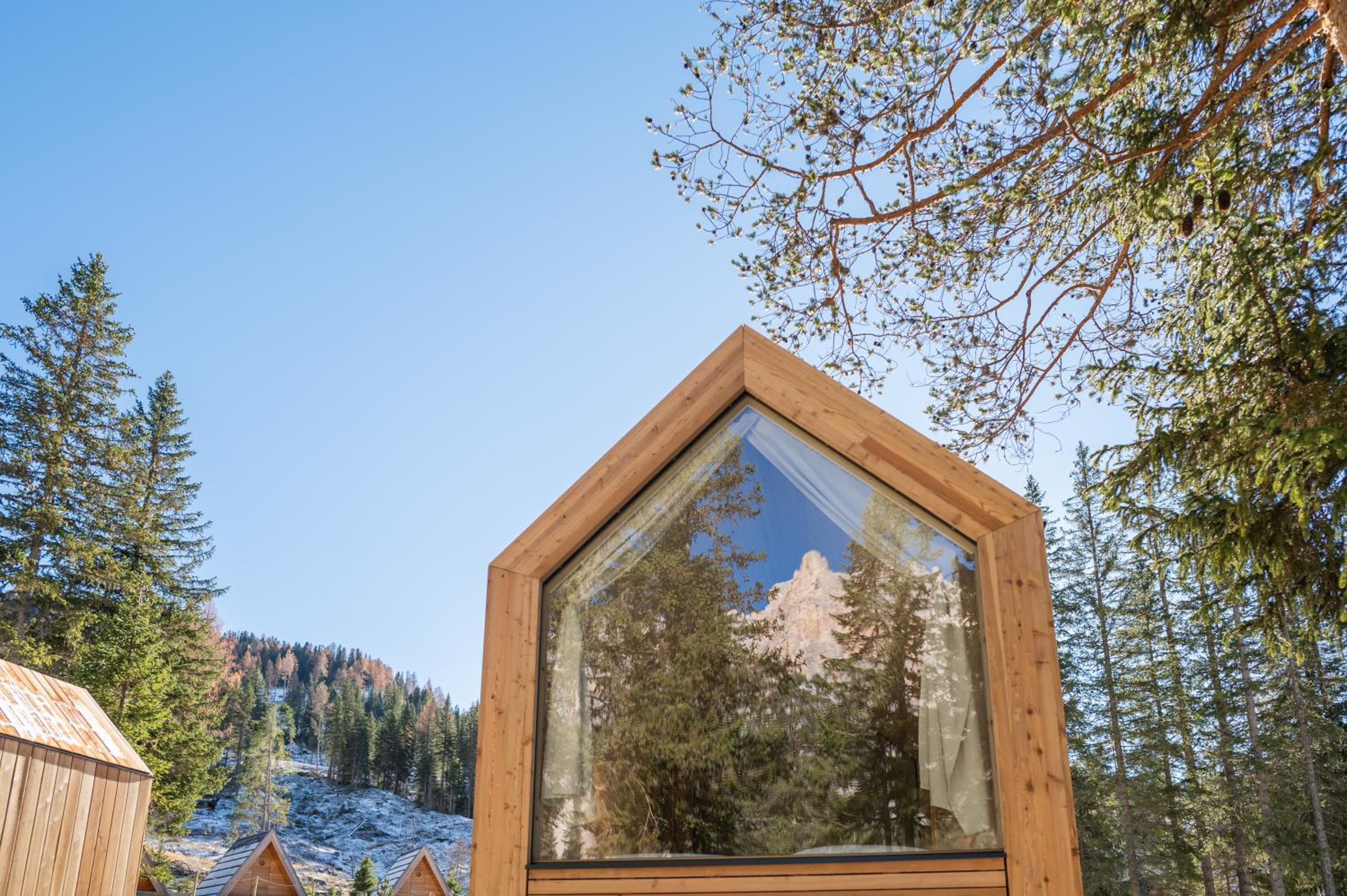 One-Bedroom Chalet Mountain View photo 2