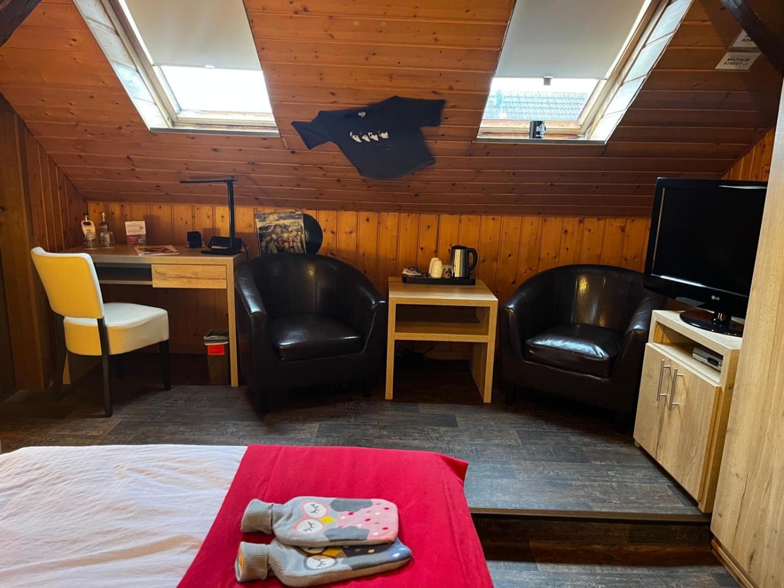 Small Double Room