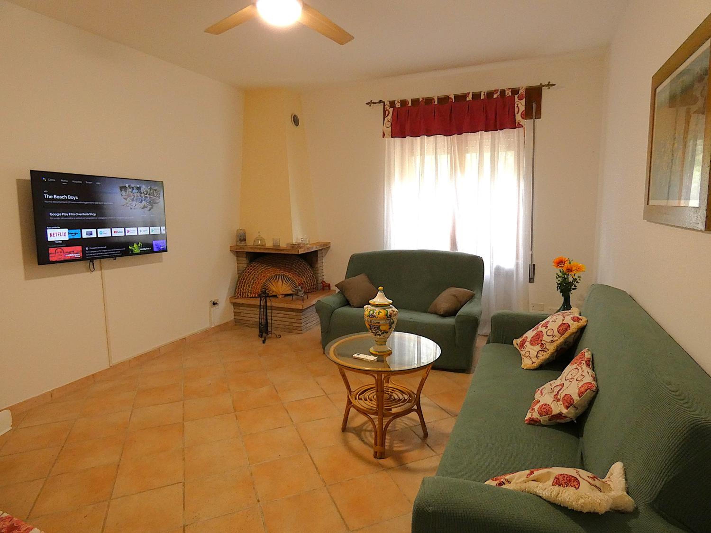 Three-Bedroom Villa photo 3