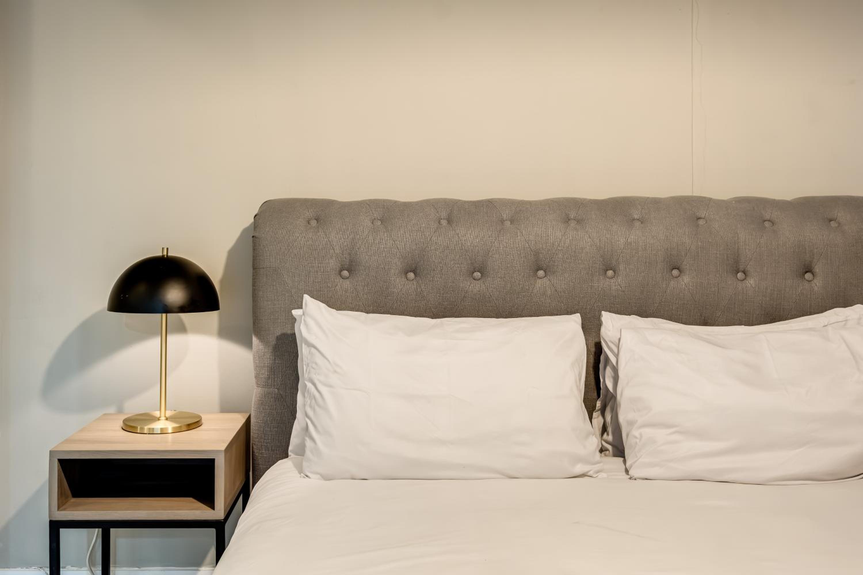 One-Bedroom Apartment - Photo 45