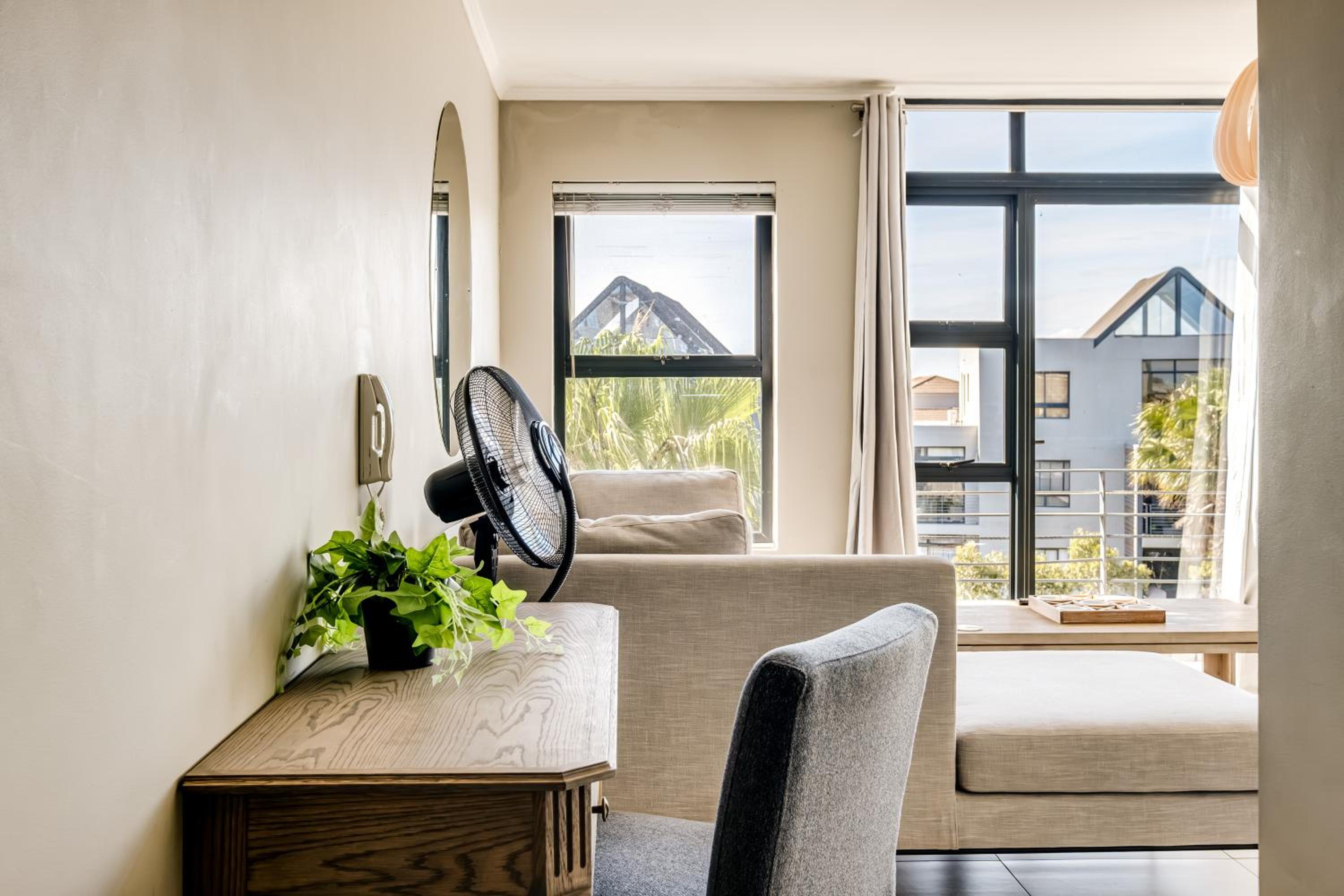 One-Bedroom Apartment - Photo 48