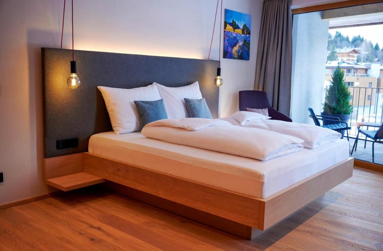 Deluxe Double Room with Mountain View
