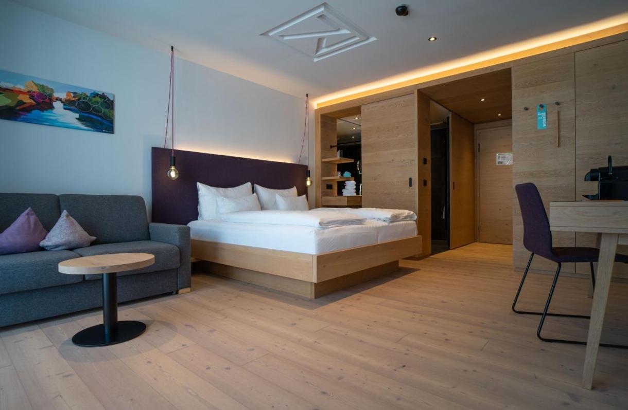 Deluxe Double Room with Garden View