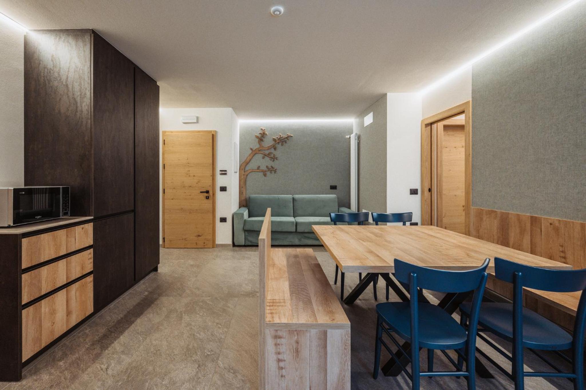 Three-Bedroom Apartment photo 1
