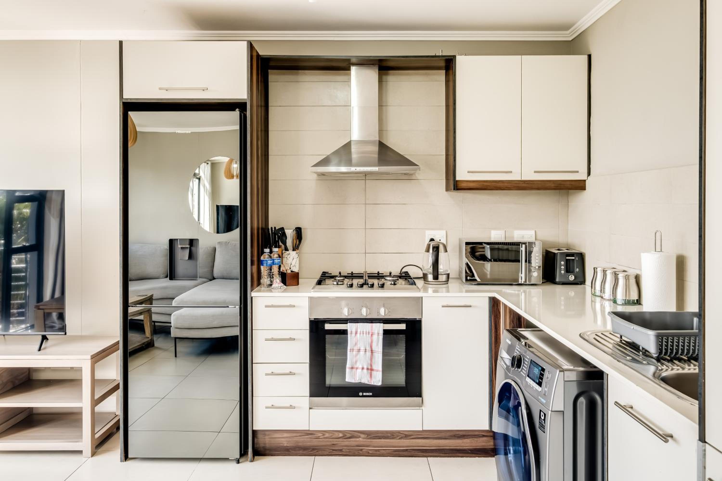 One-Bedroom Apartment - Photo 35