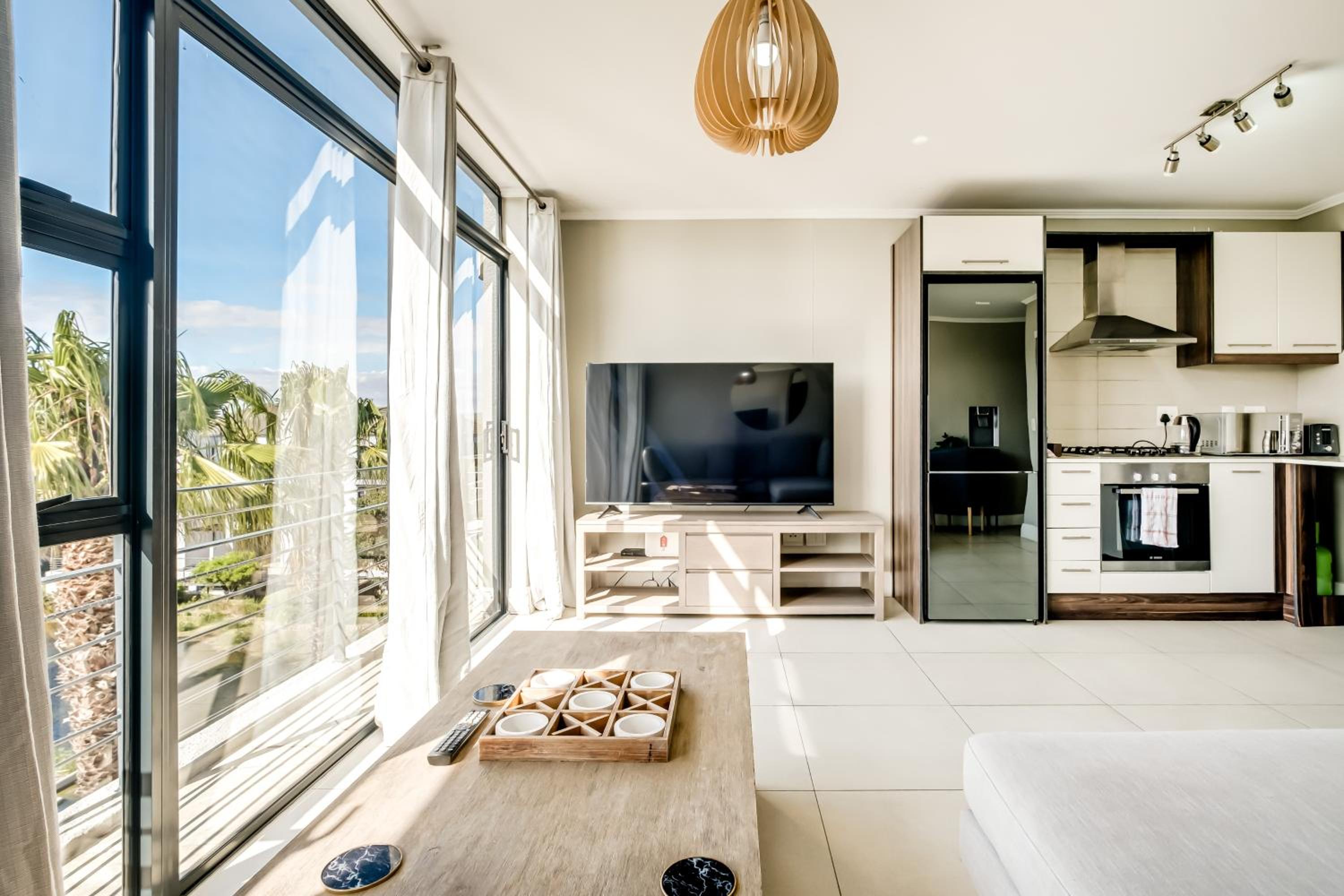 One-Bedroom Apartment - Photo 31