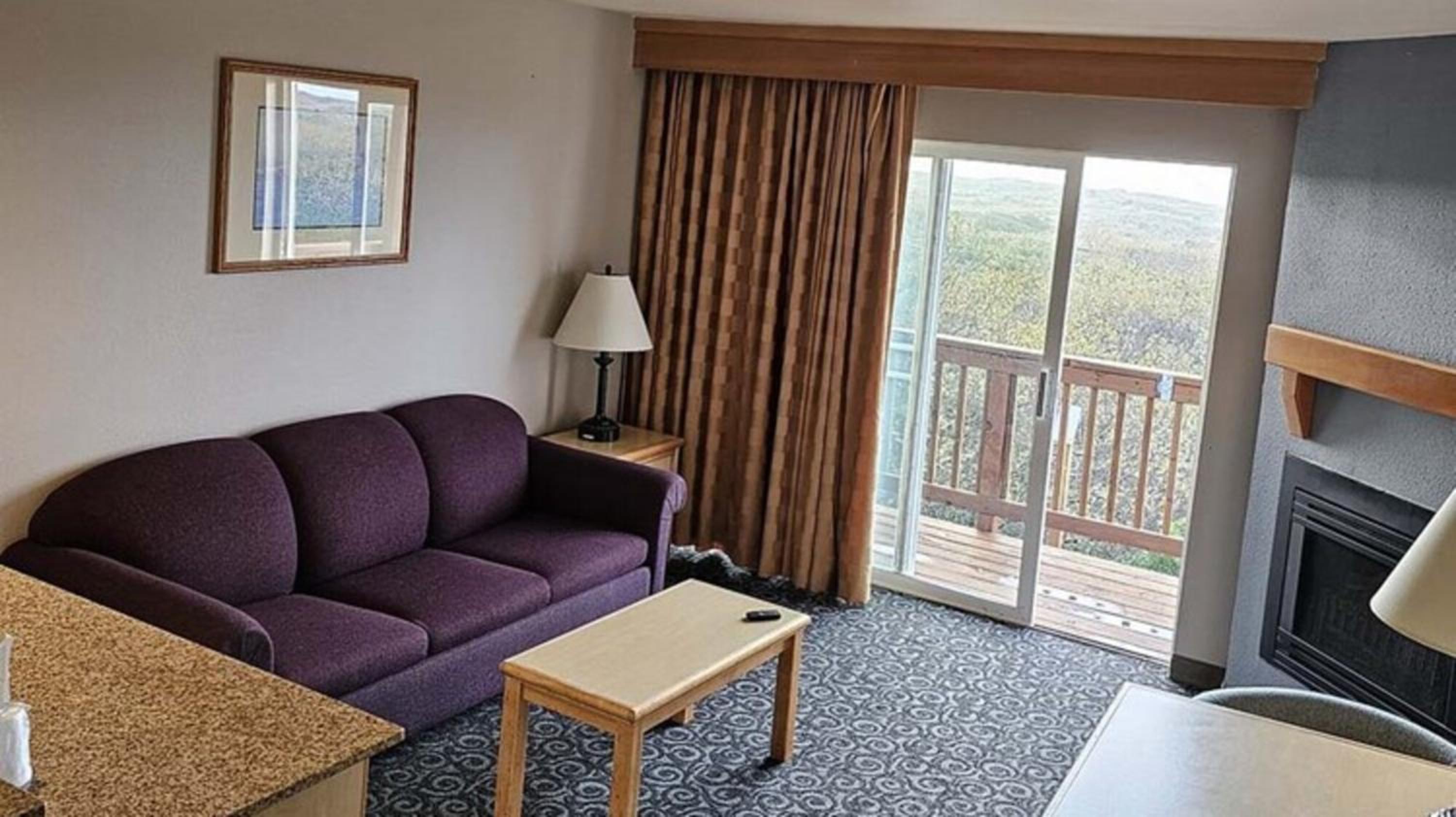Corner King Room with Ocean View