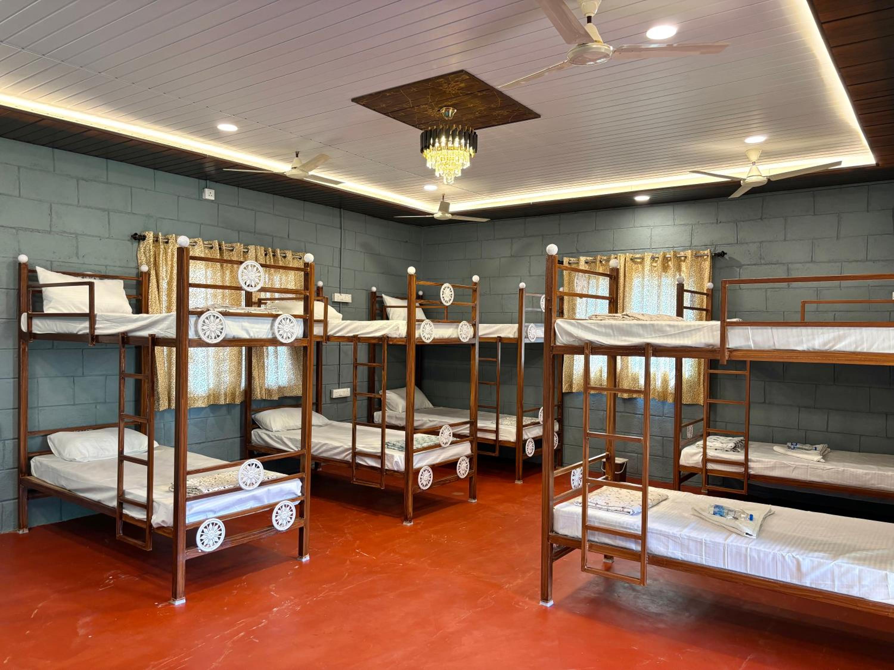 Bunk Bed In Mixed Dormitory Room photo 3
