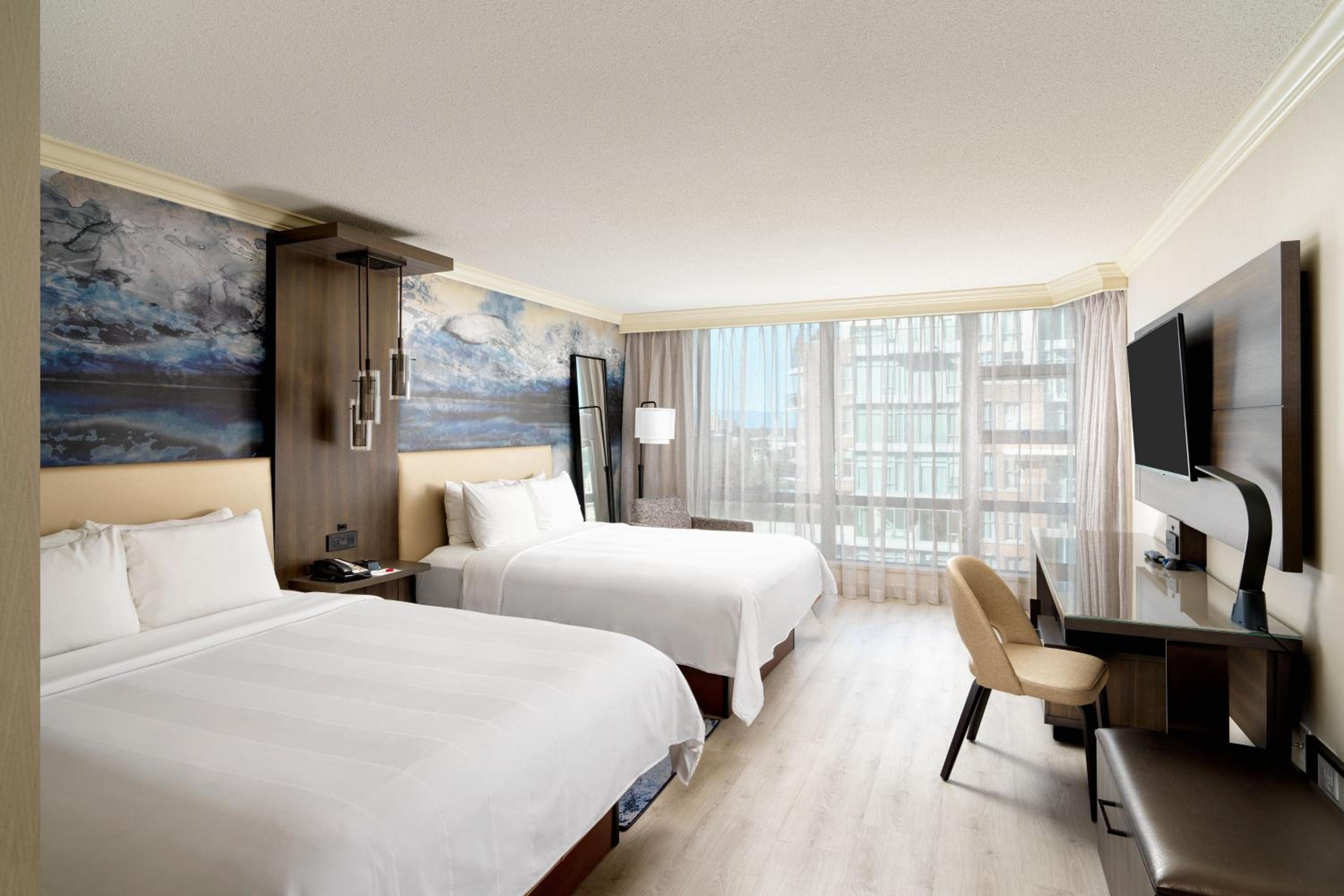 Room, 2 Queen Beds, Nonsmoking - Photo 1
