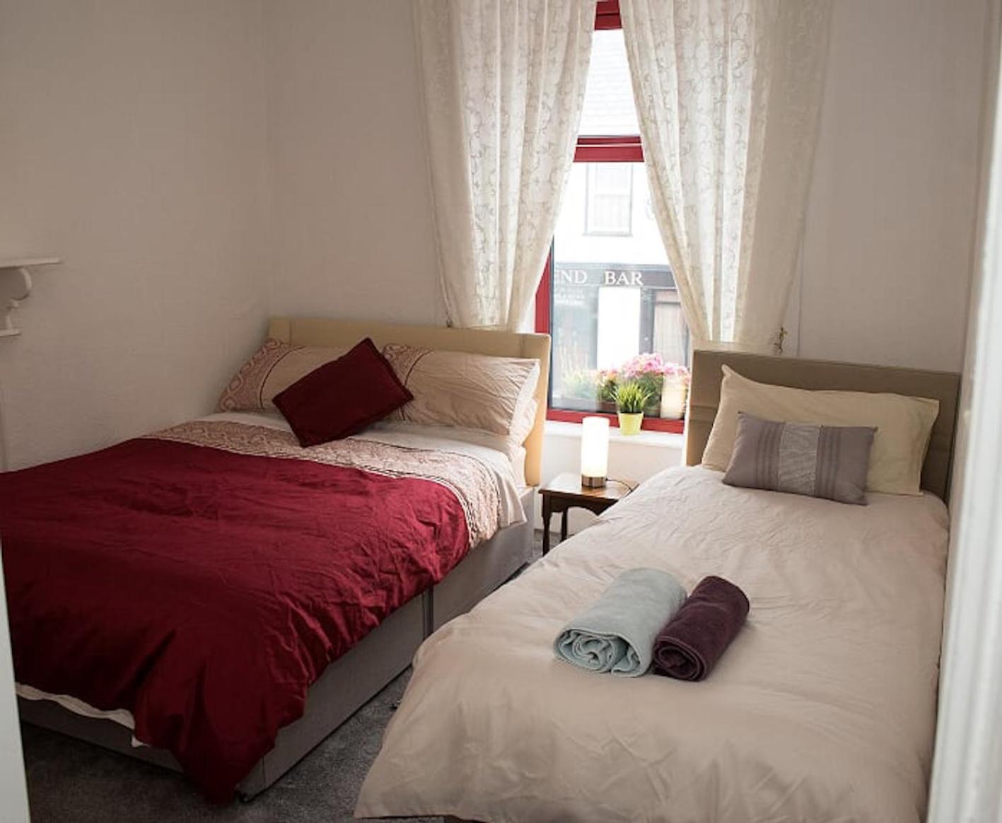 Large Twin Room photo 1
