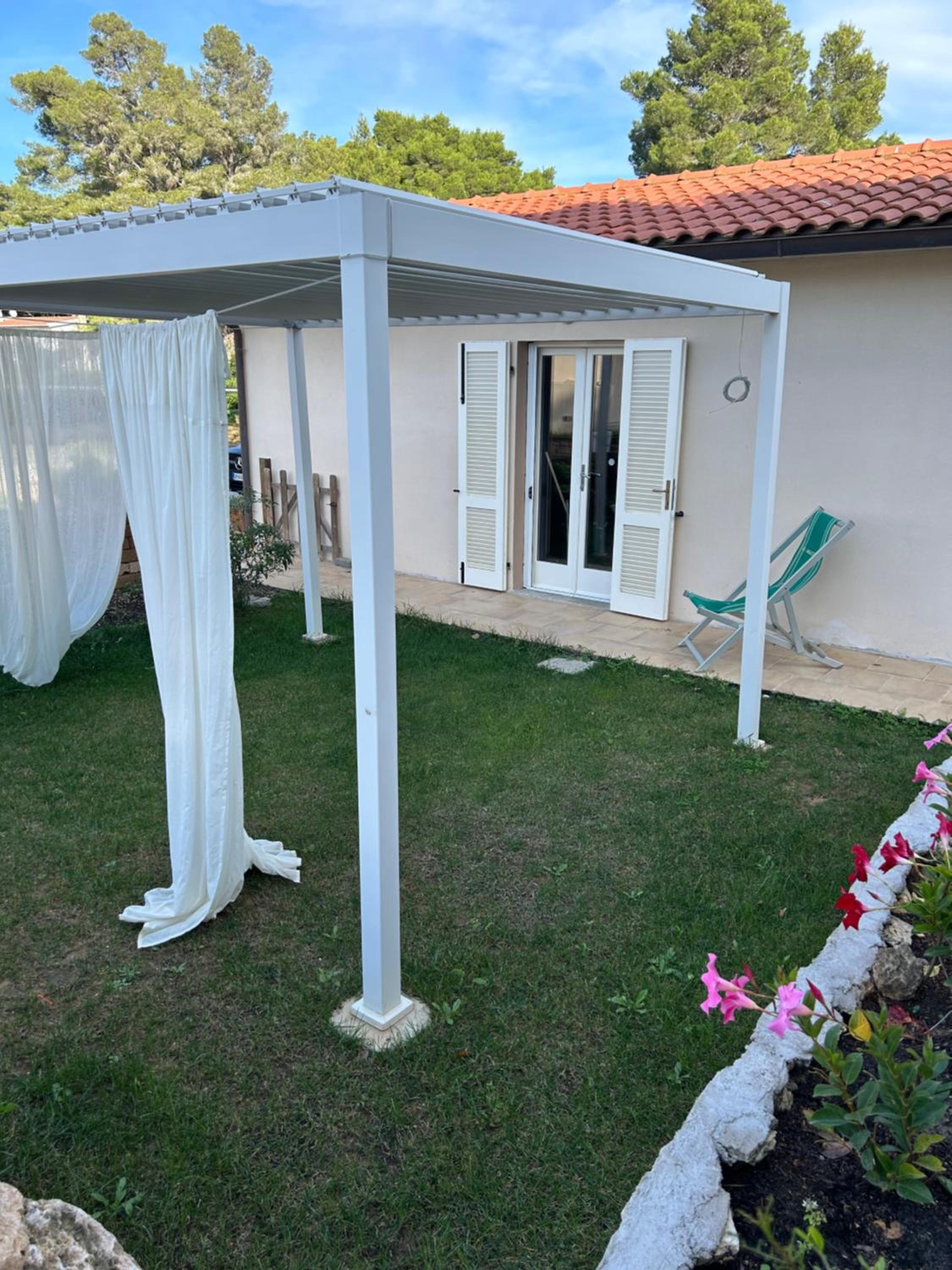 Apartment With Garden View photo 1