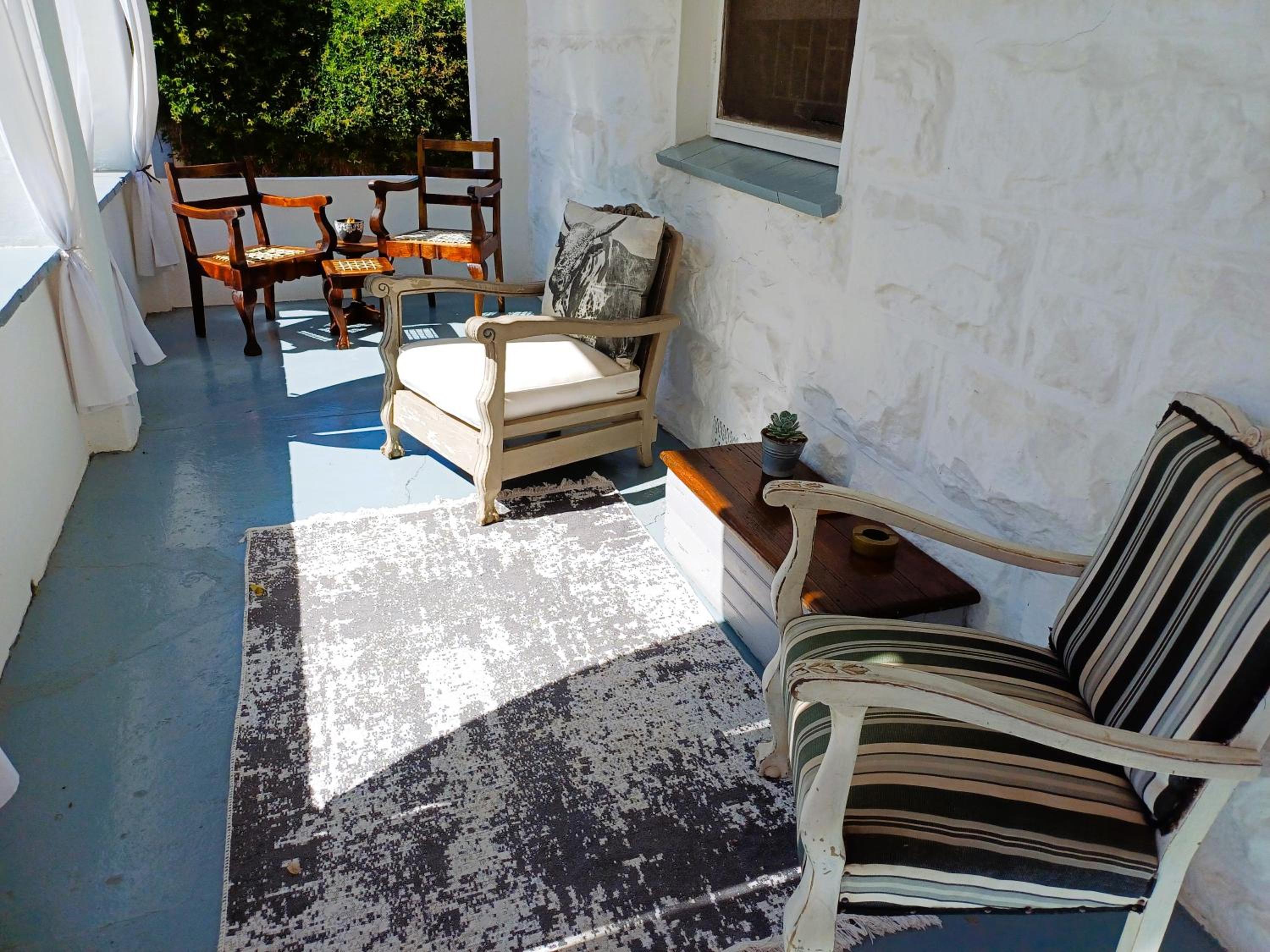 Cottage with Garden View - Photo 14